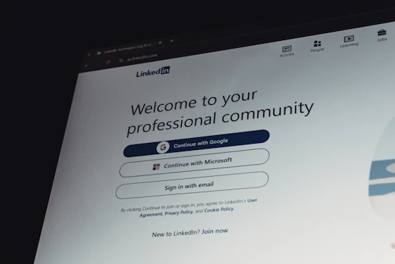 Linkedin login screen with sign-in options
