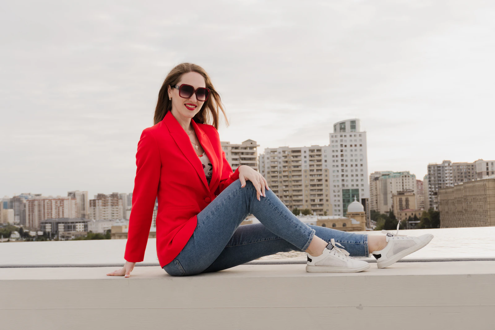 A evolução da alfaiataria feminina: do masculino ao poder