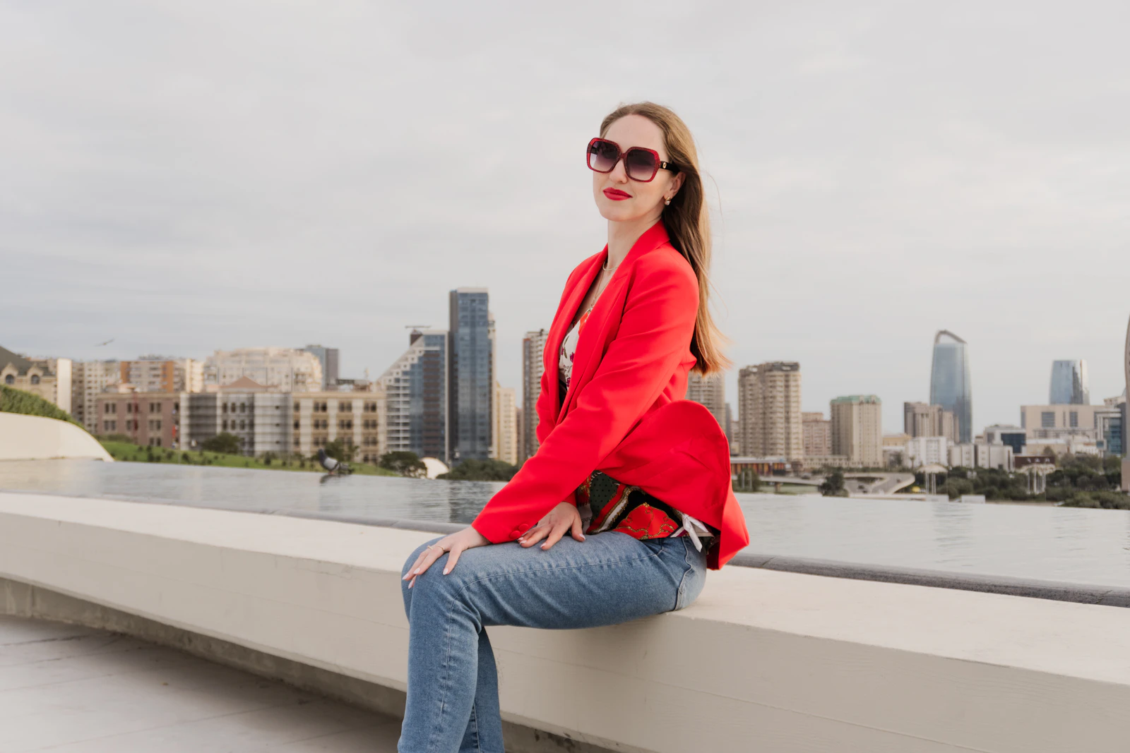 Alfaiataria oversized x ajustada: qual é a sua