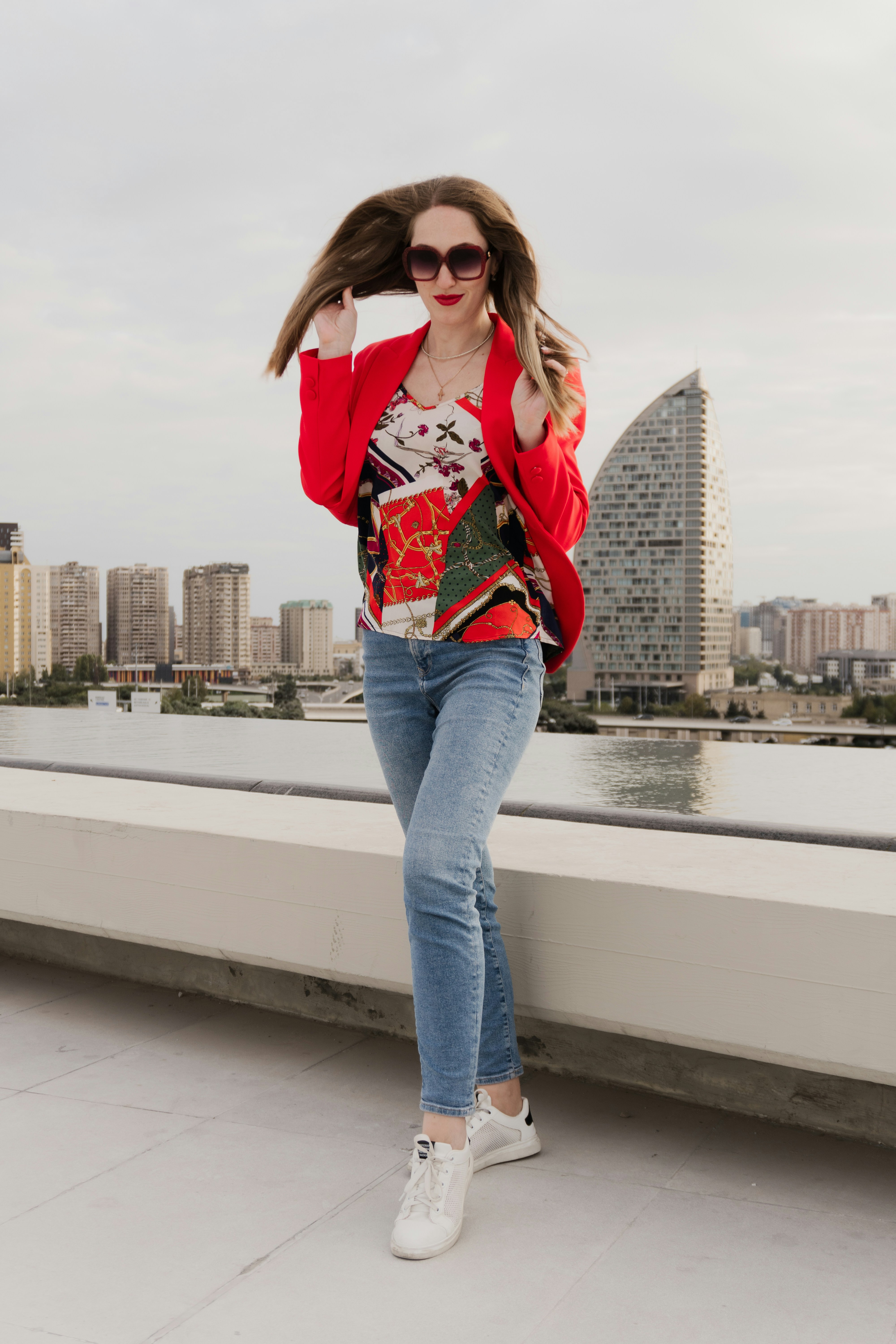 Photo by zulfugarkarimov