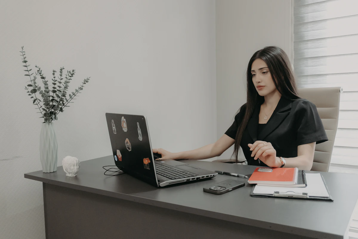 Clio to QuickBooks Online: 3 Sync Paths in 2026
