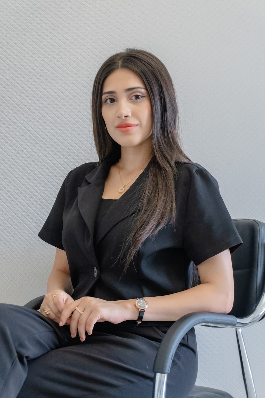 Valentina Cruz, Miami luxury real estate agent