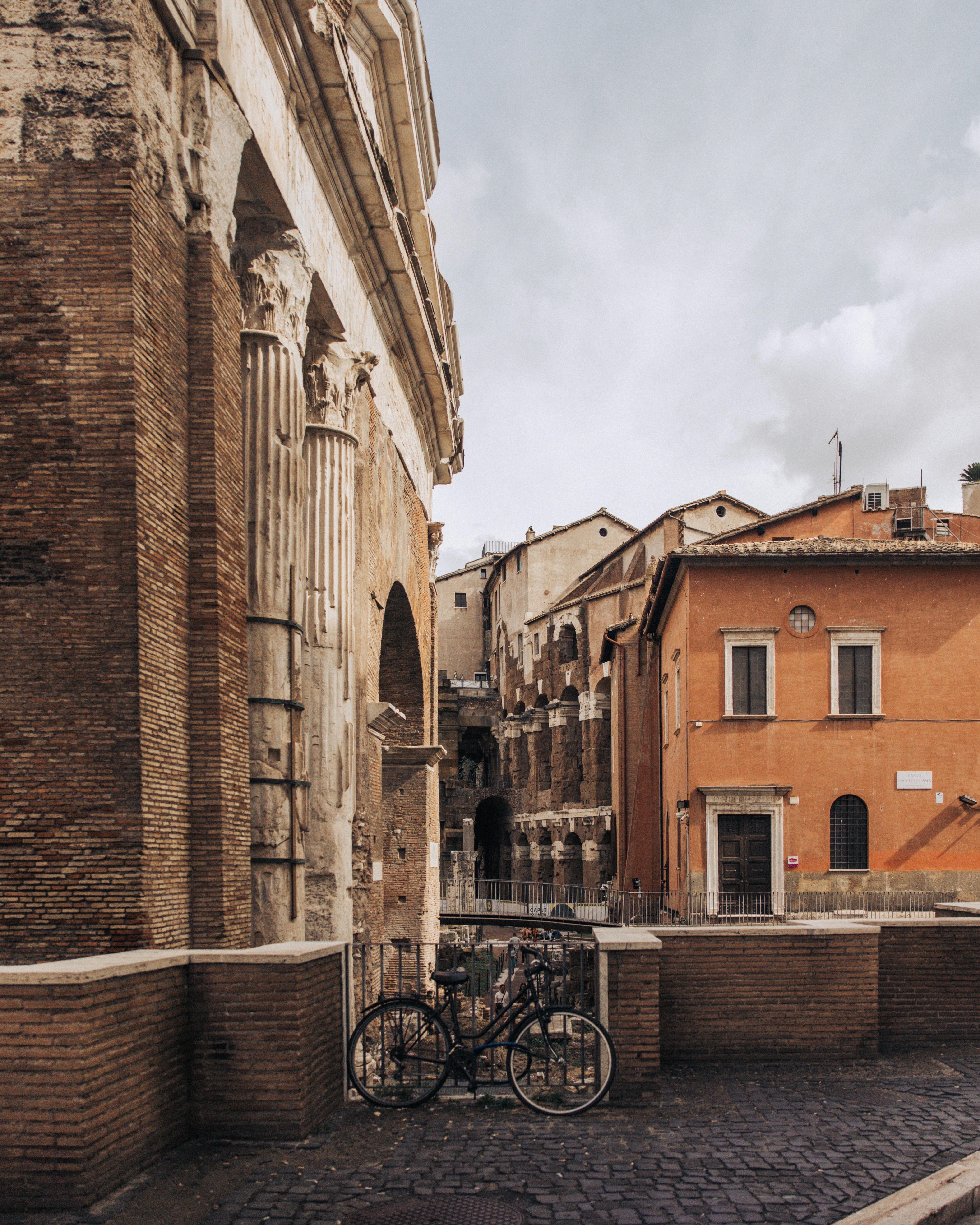 Photo by chalogallardo