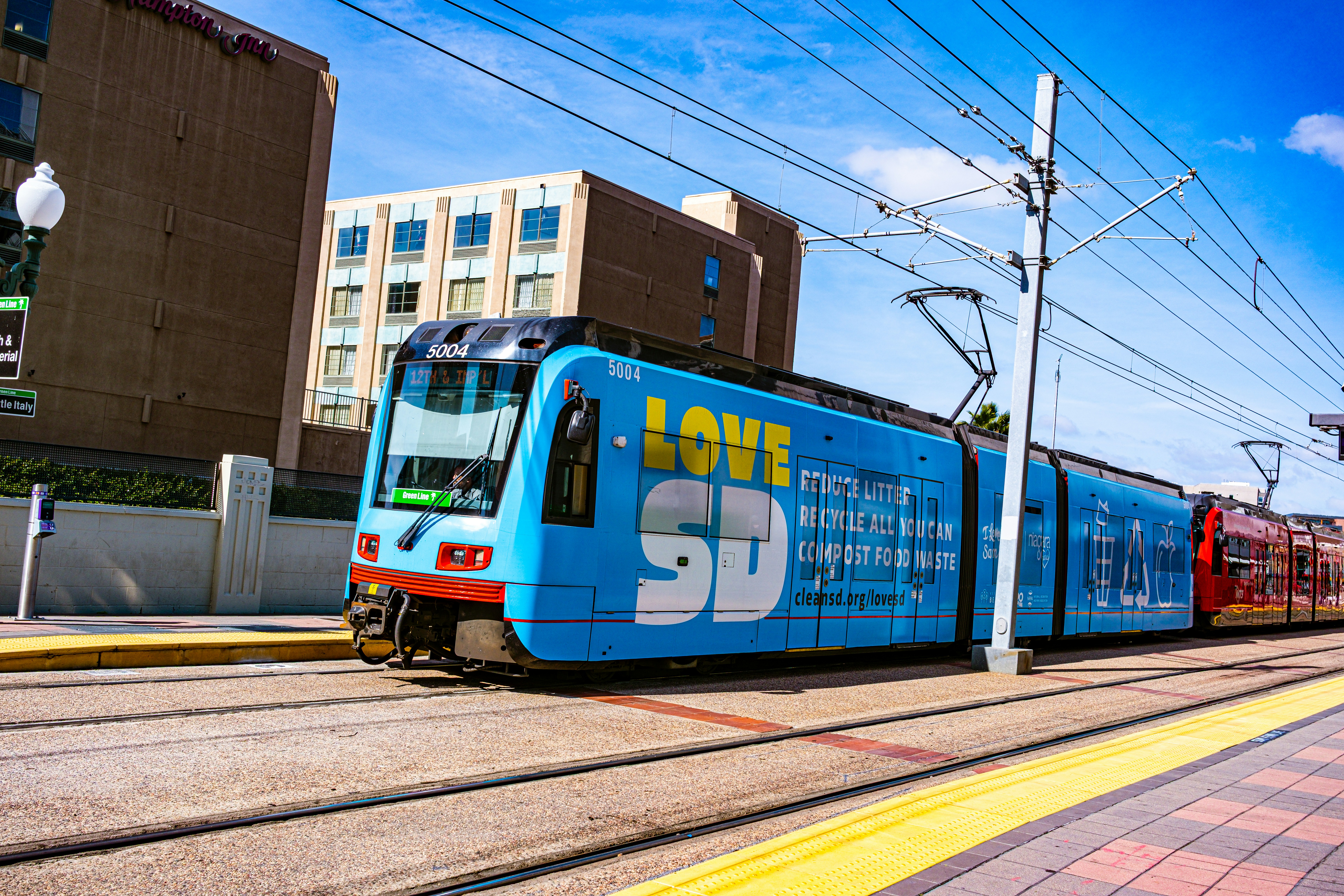 clean public transport, wallpaper, Why You Should Avoid Touching Your Face on Public Transport 4