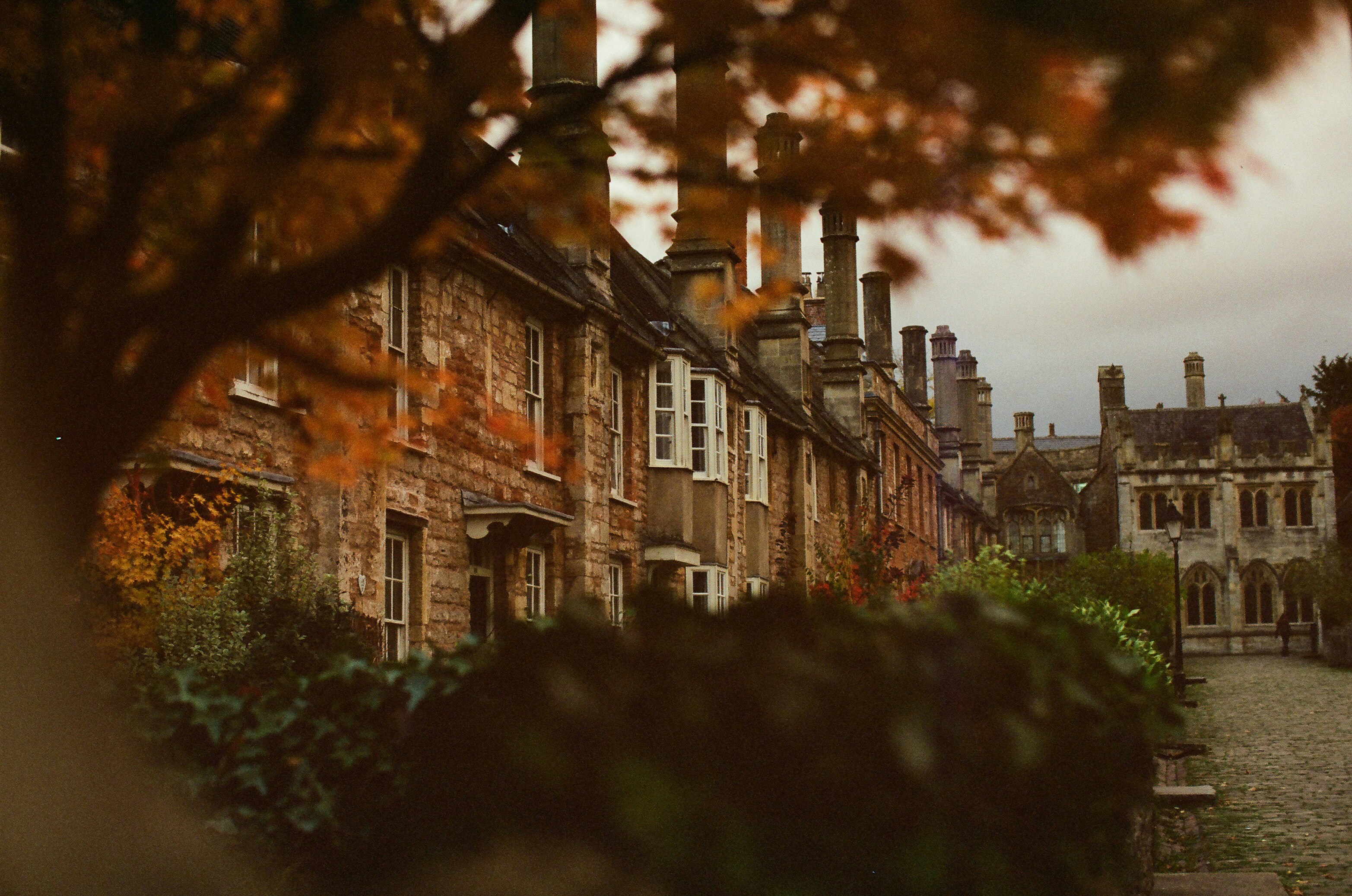 Explore Exactly How To Select The Perfect Classic Automobile Dealer To Guarantee A Sensible Financial Investment. What Key Variables Should You Examine Initially?