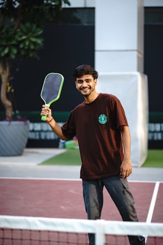 Warum Pickleball-Clubs jetzt Ausrüstungsverleih anbieten sollten