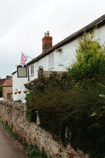 Moorland destination inn near Zennor