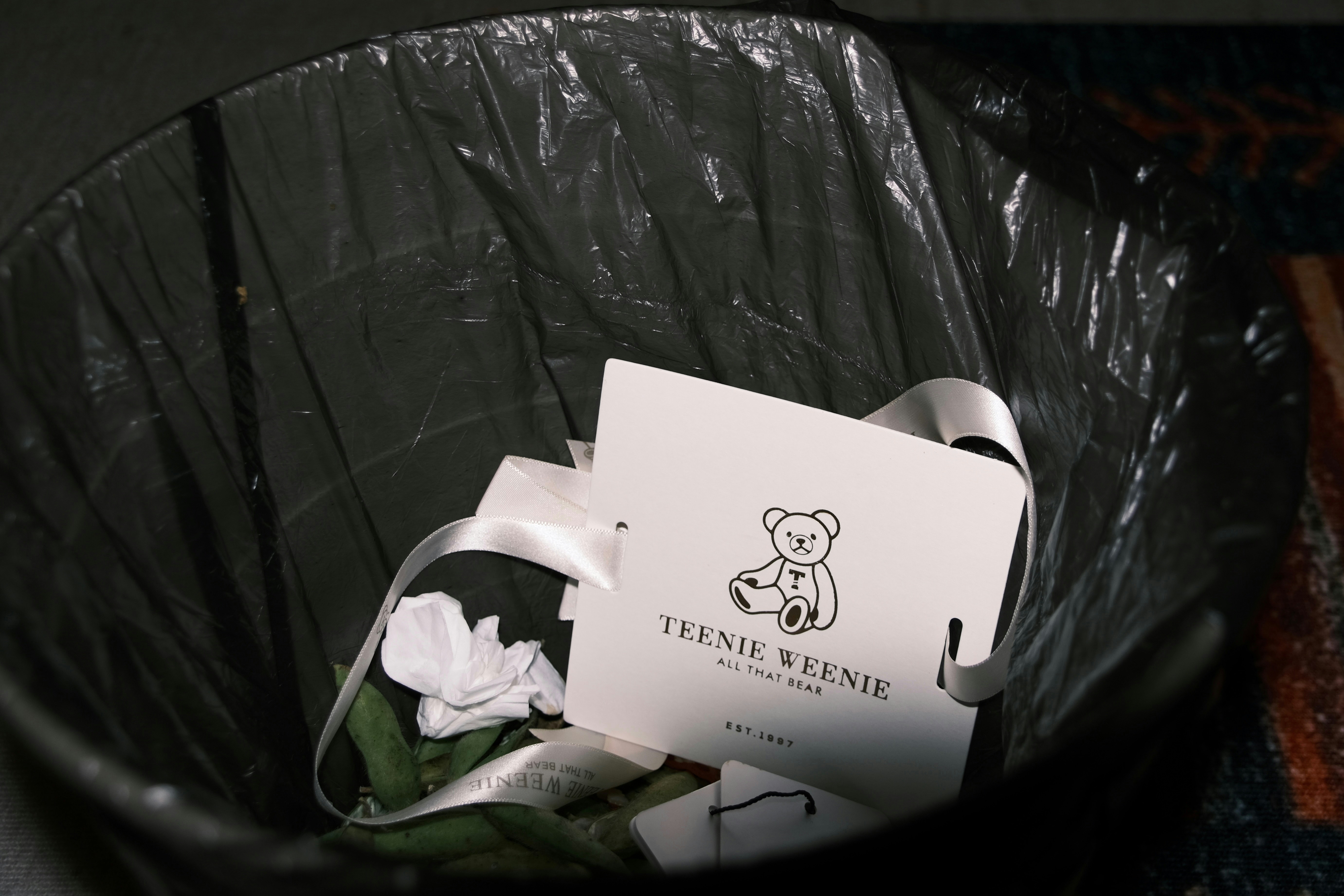 JavaScript code on computer screen - Viewing complex javascript code on computer screen | Premium Photo