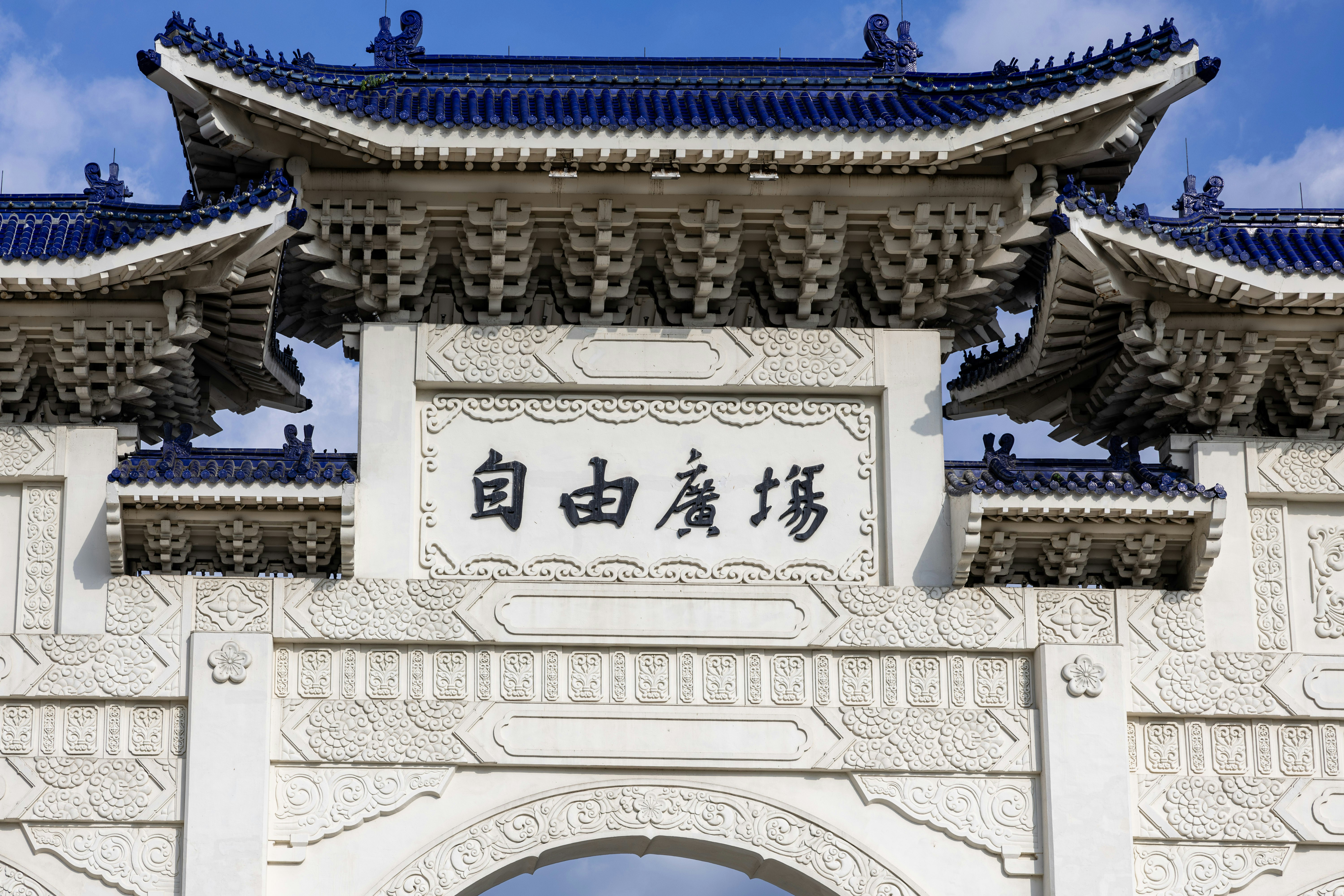 Photo by maxim_klimashin