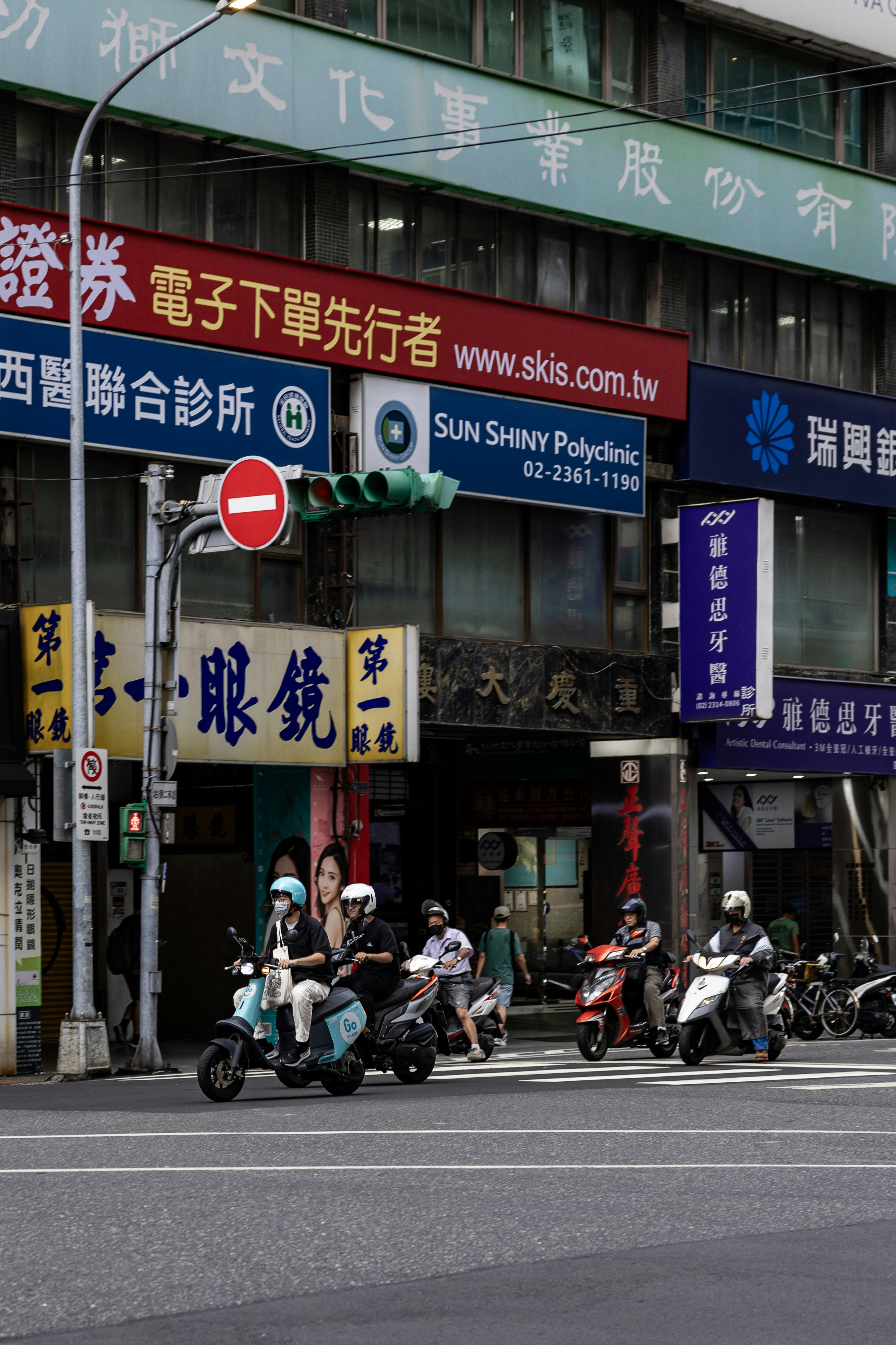 Photo by maxim_klimashin