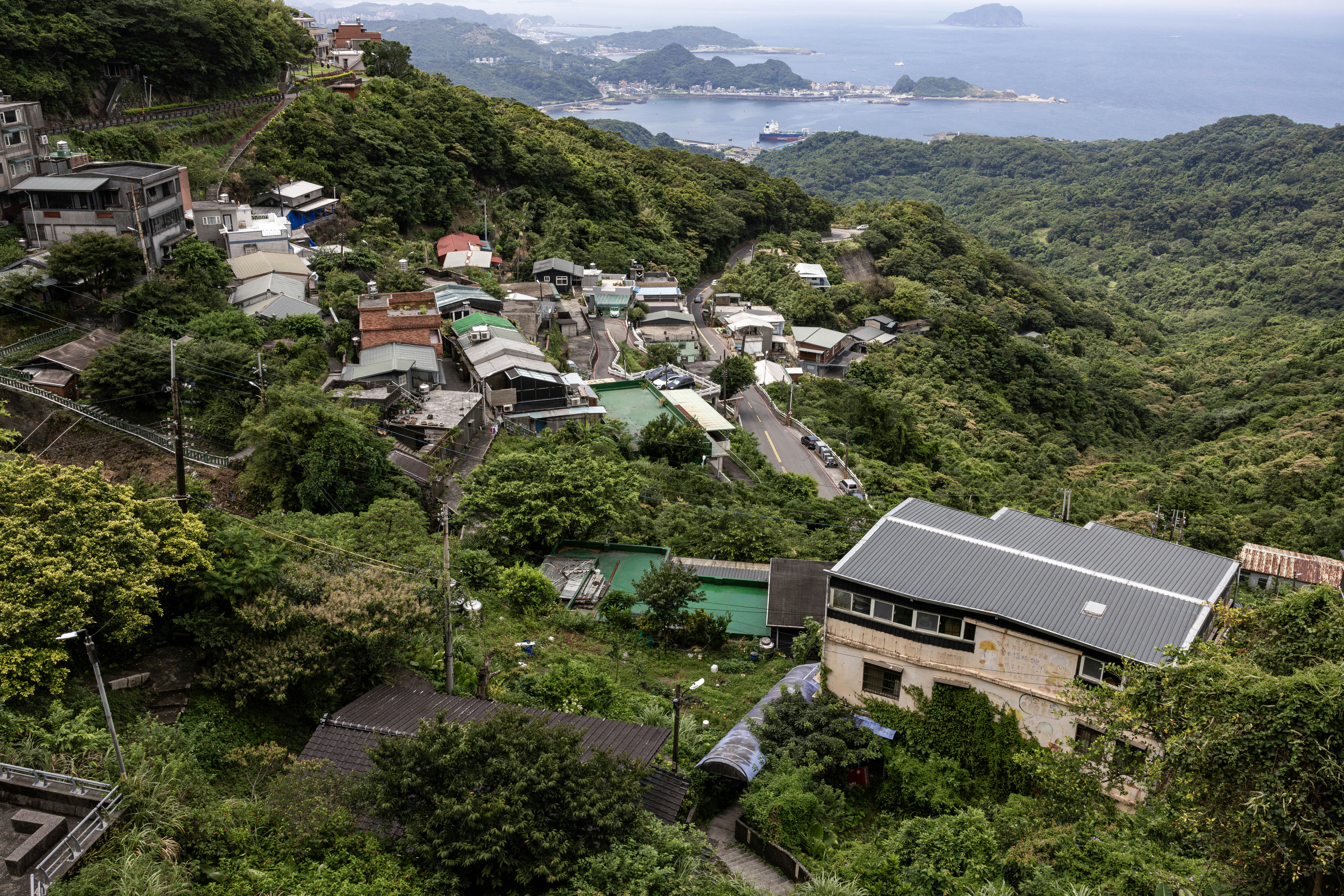 Photo by maxim_klimashin