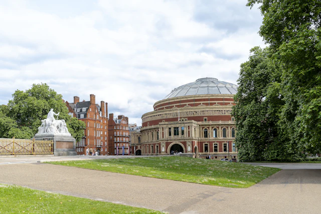 London with children: a realistic 4-day family itinerary, travel inspiration