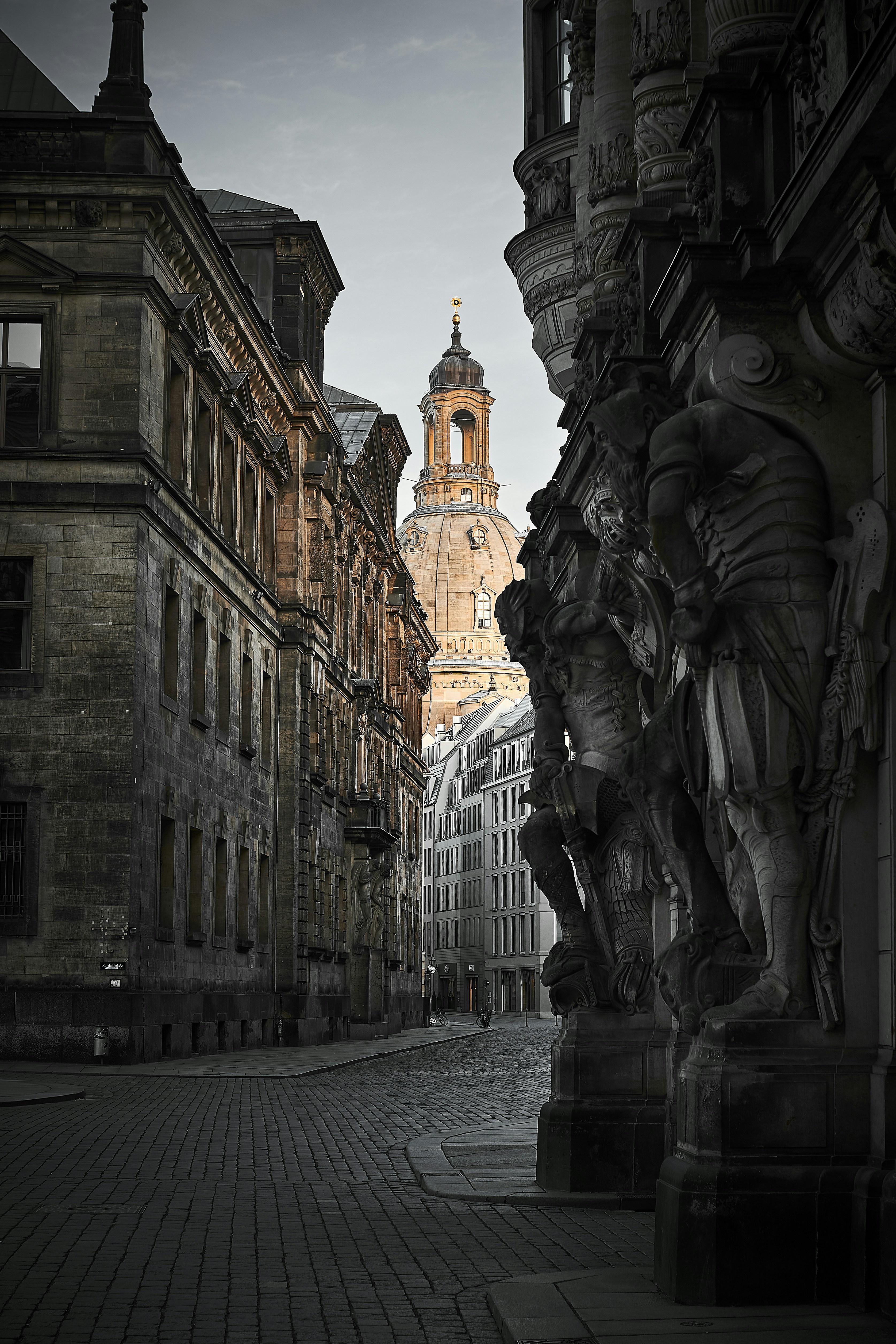 The Neighbourhood Around the Museums