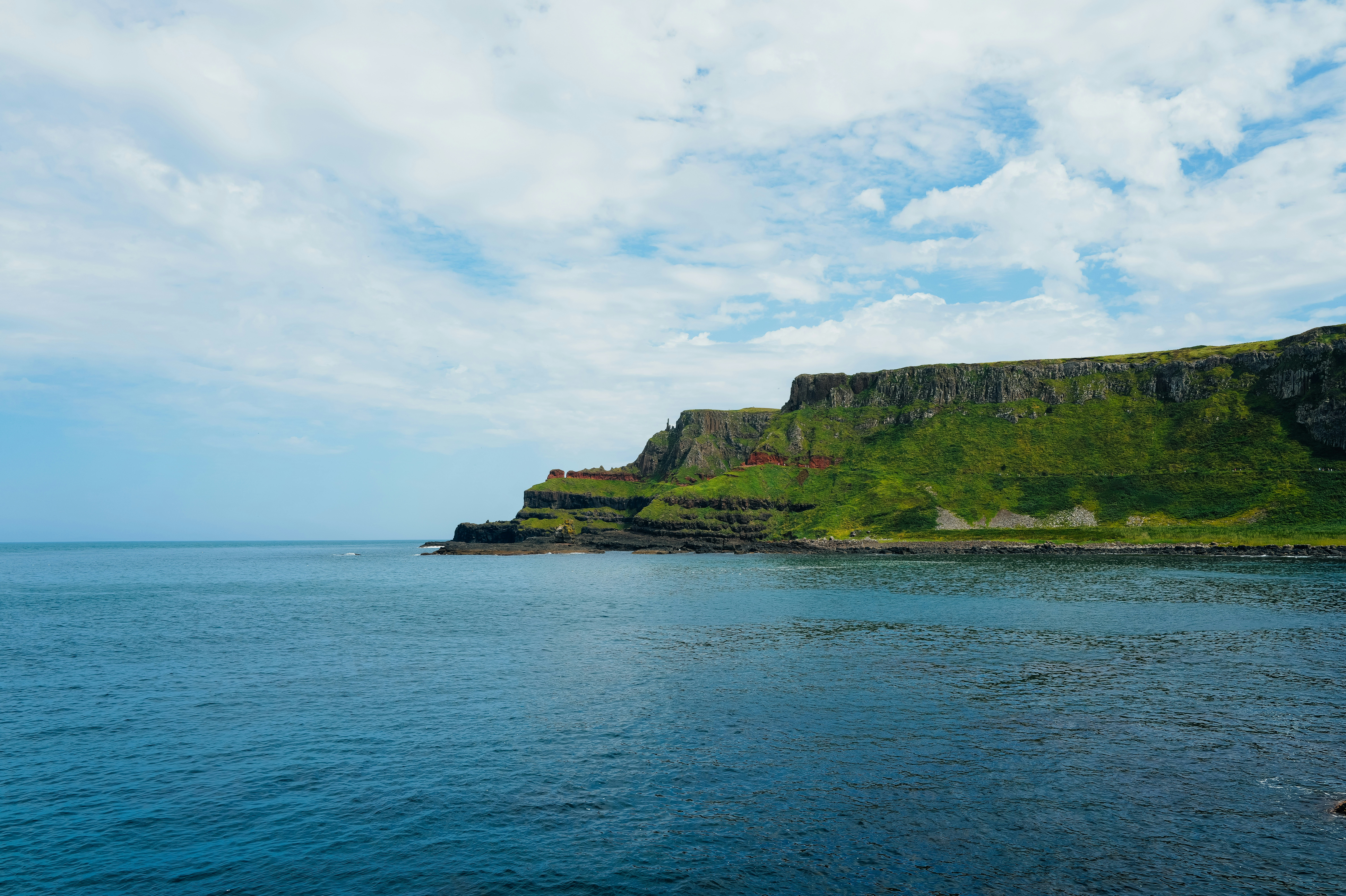 Photo by adrienolichon