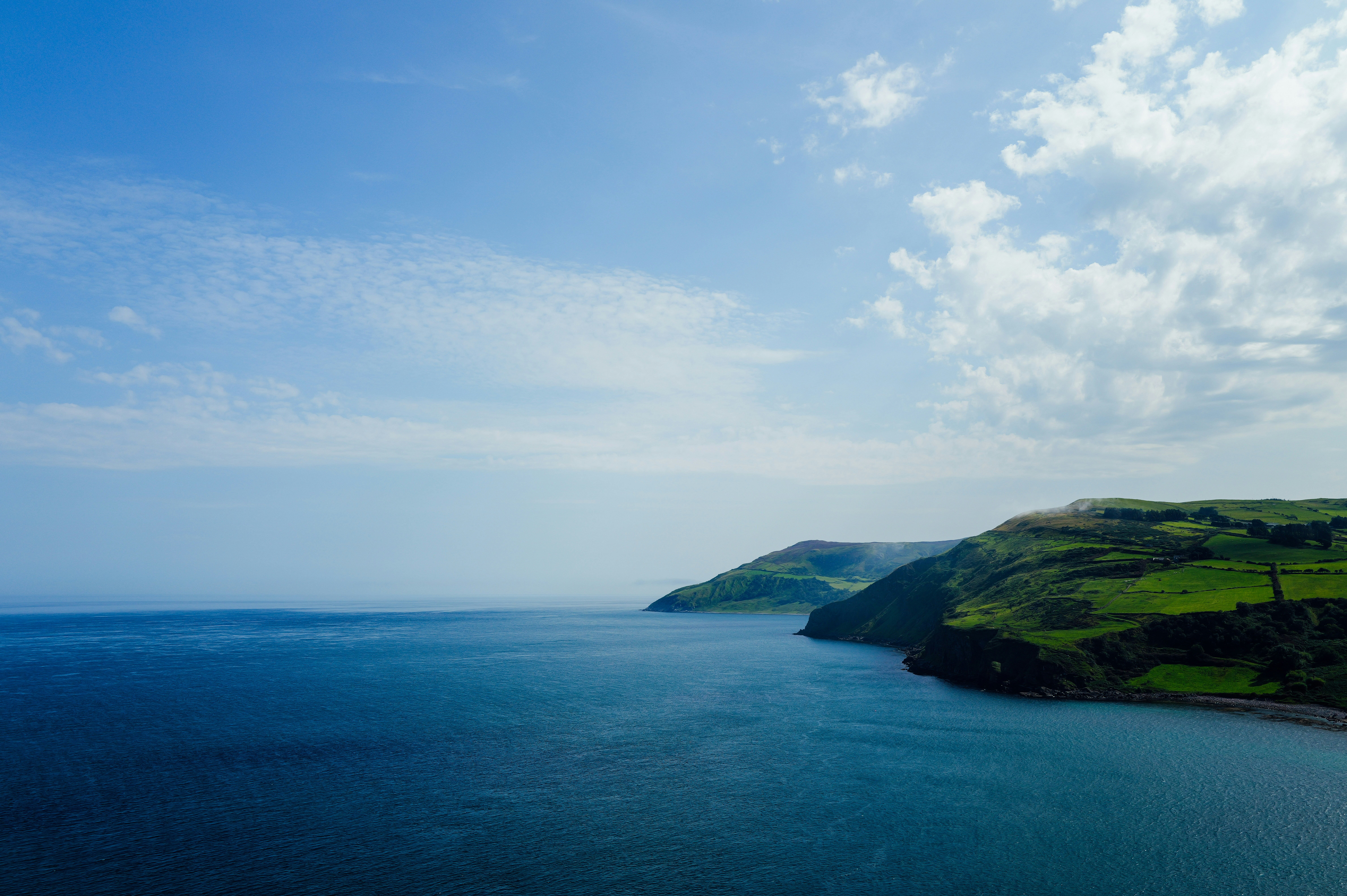 Photo by adrienolichon