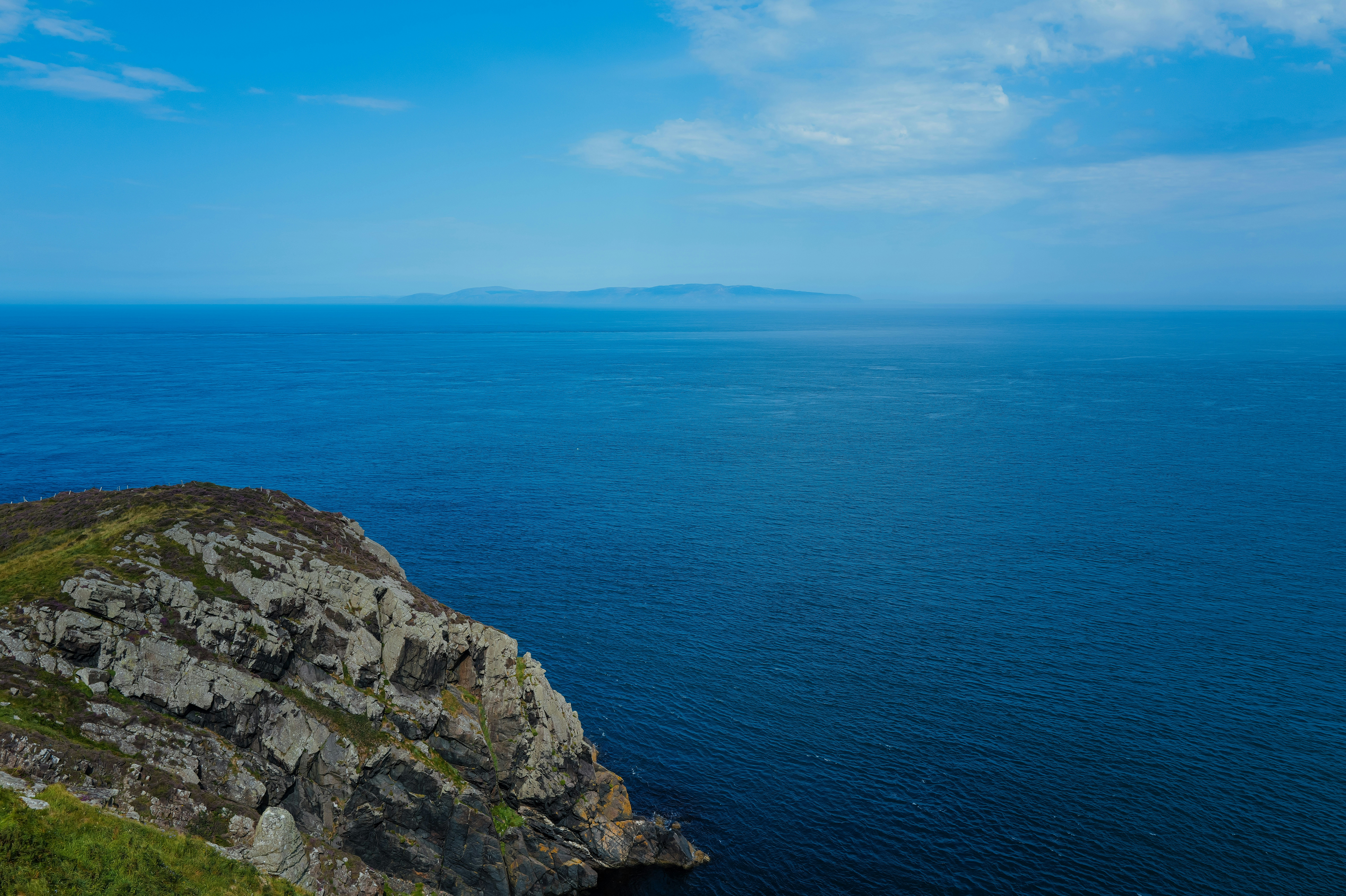 Photo by adrienolichon