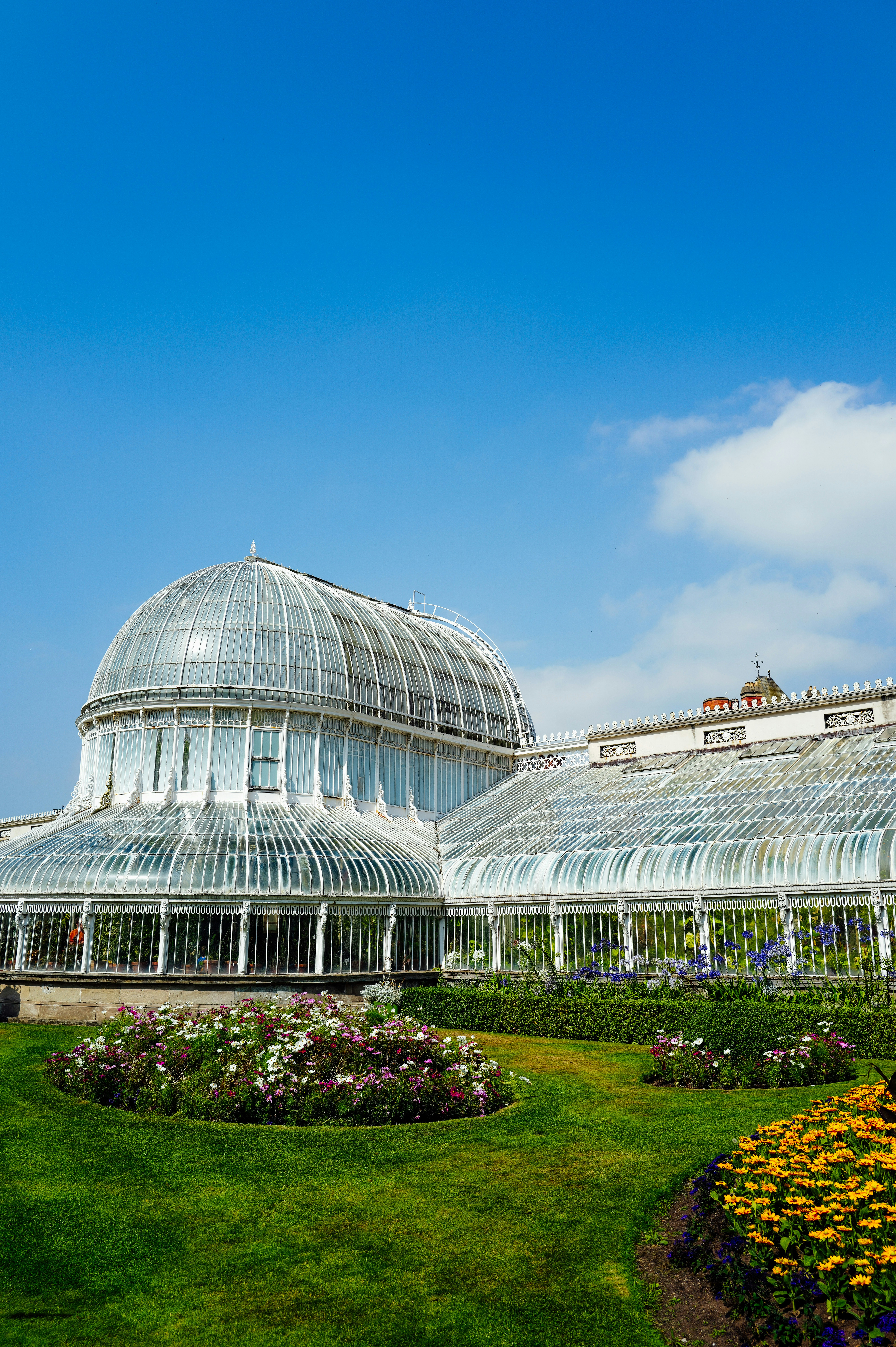 Photo by adrienolichon