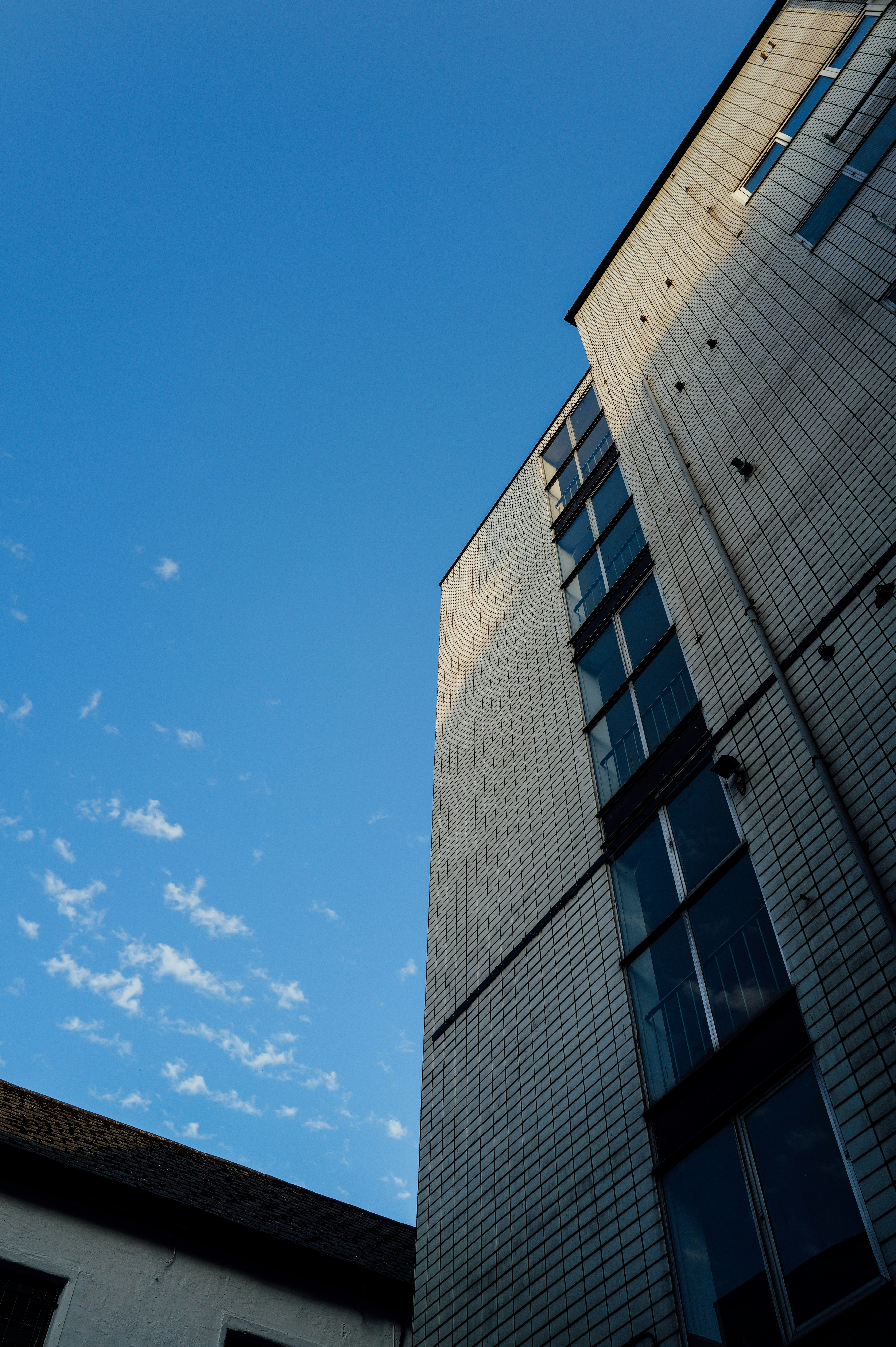 Photo by adrienolichon