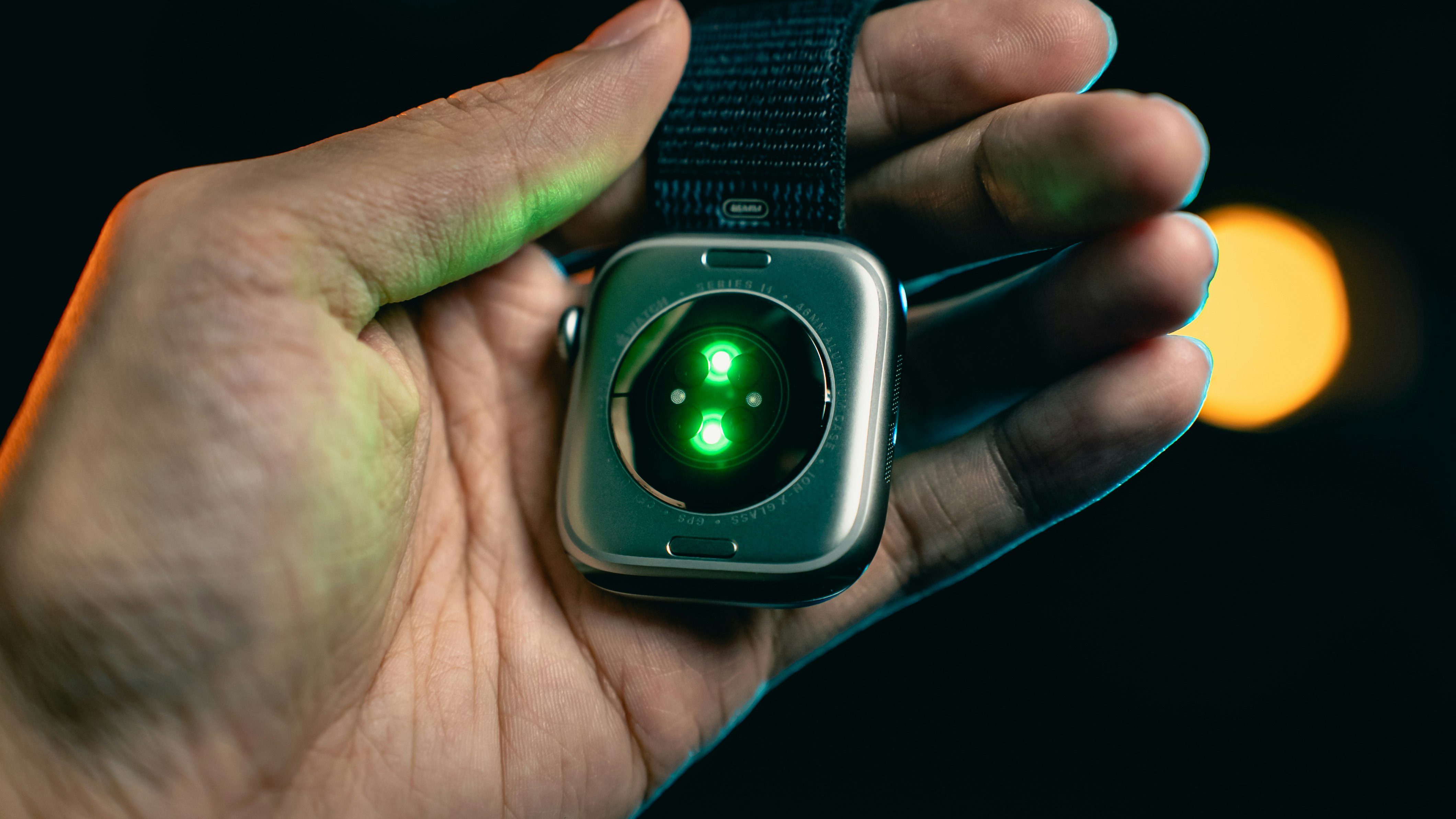 Pulse: Wearable Health Monitor