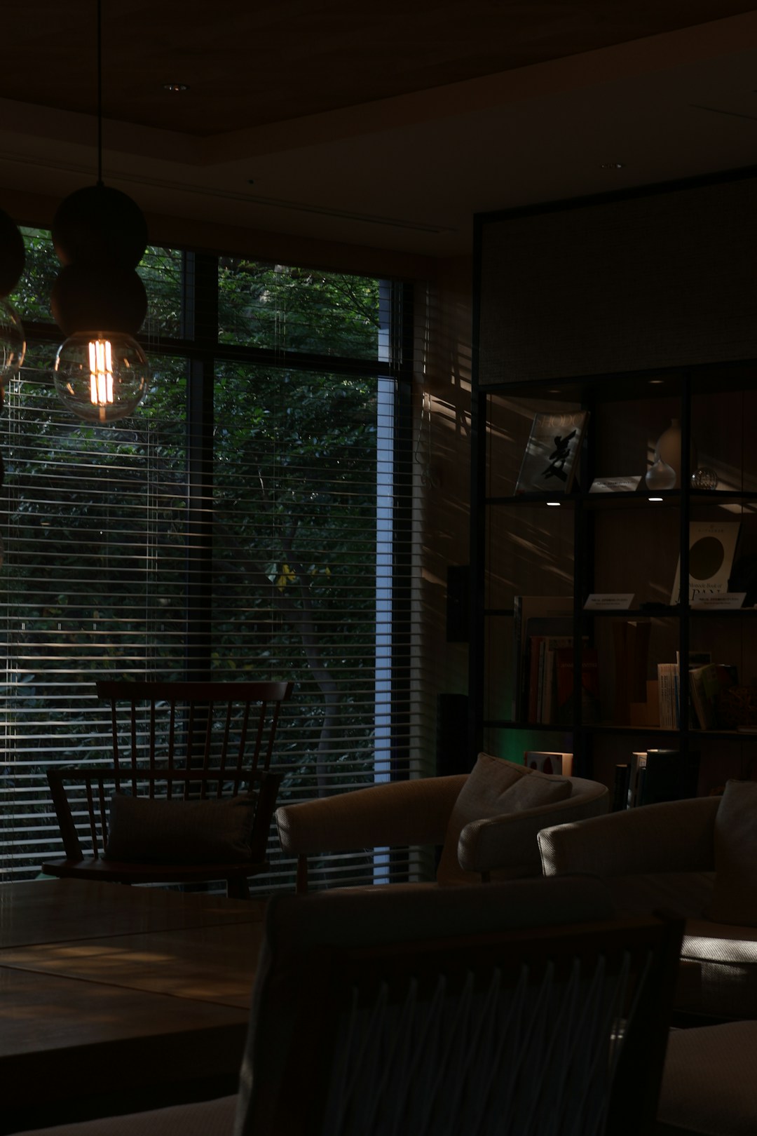beatrate-radio.com - Judy H. Esquivel - Elevate Your Stay: Where Art, Comfort, and Storytelling Collide in Modern Hotel Design