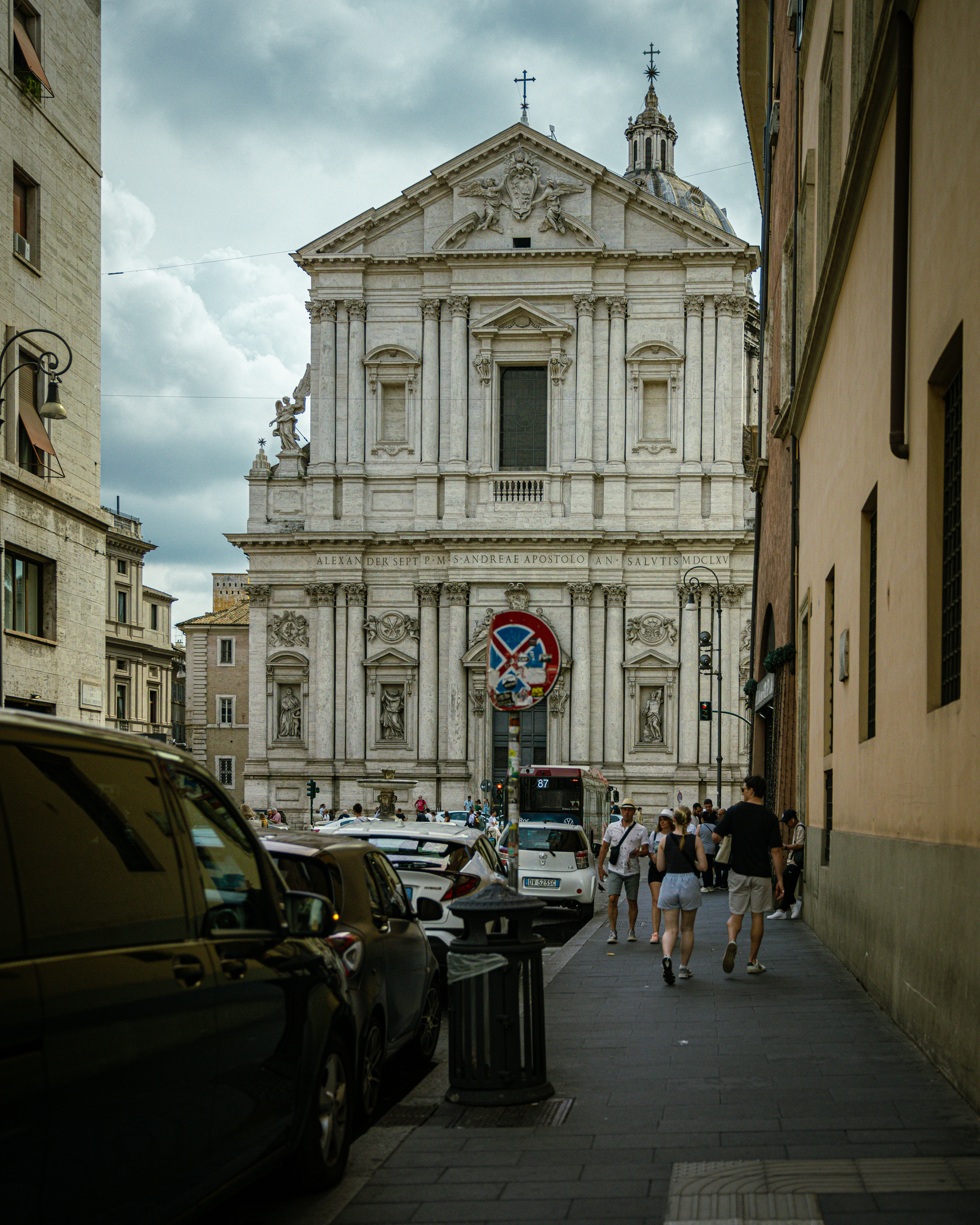 Photo by chalogallardo