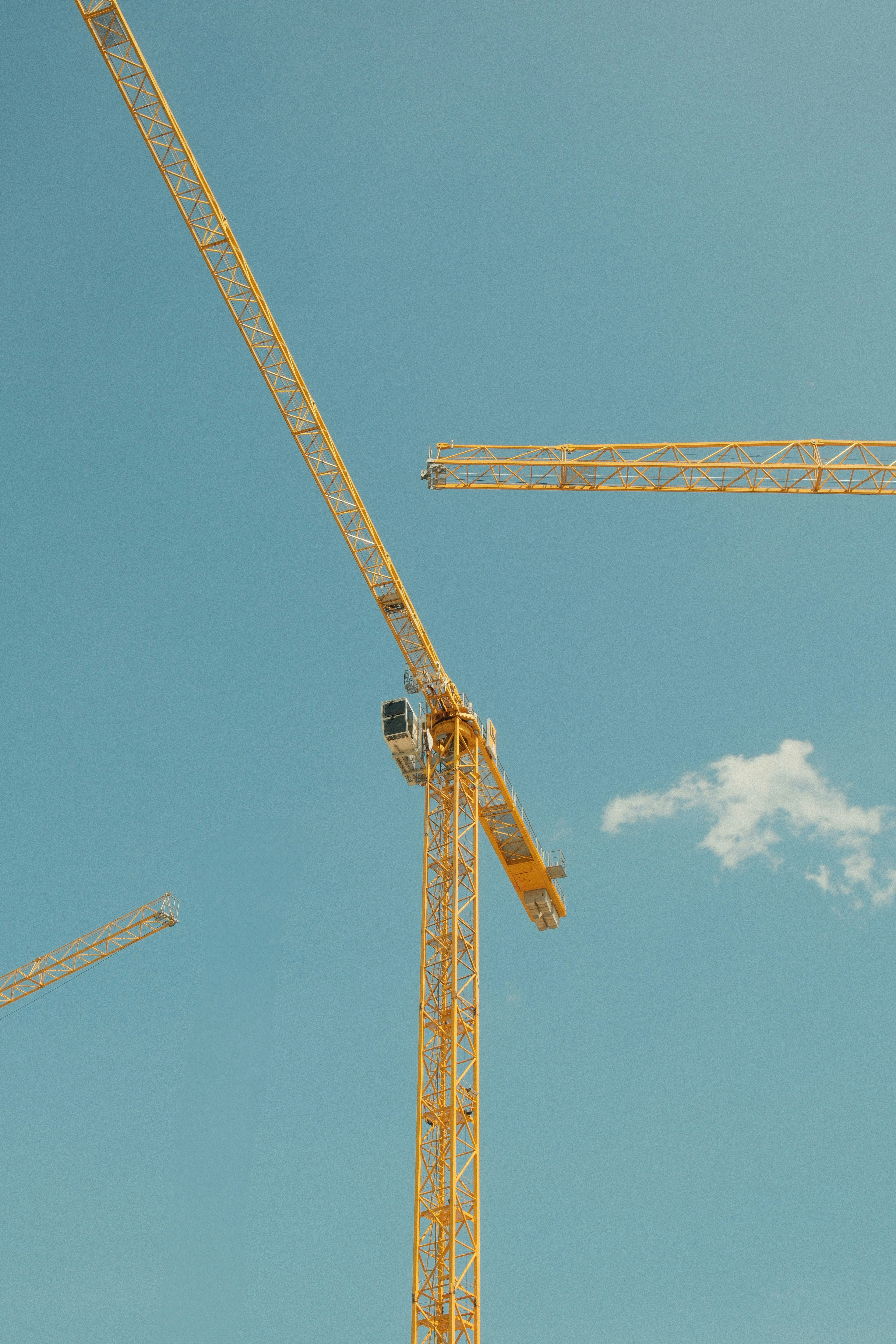 Photo by joschka_silzle