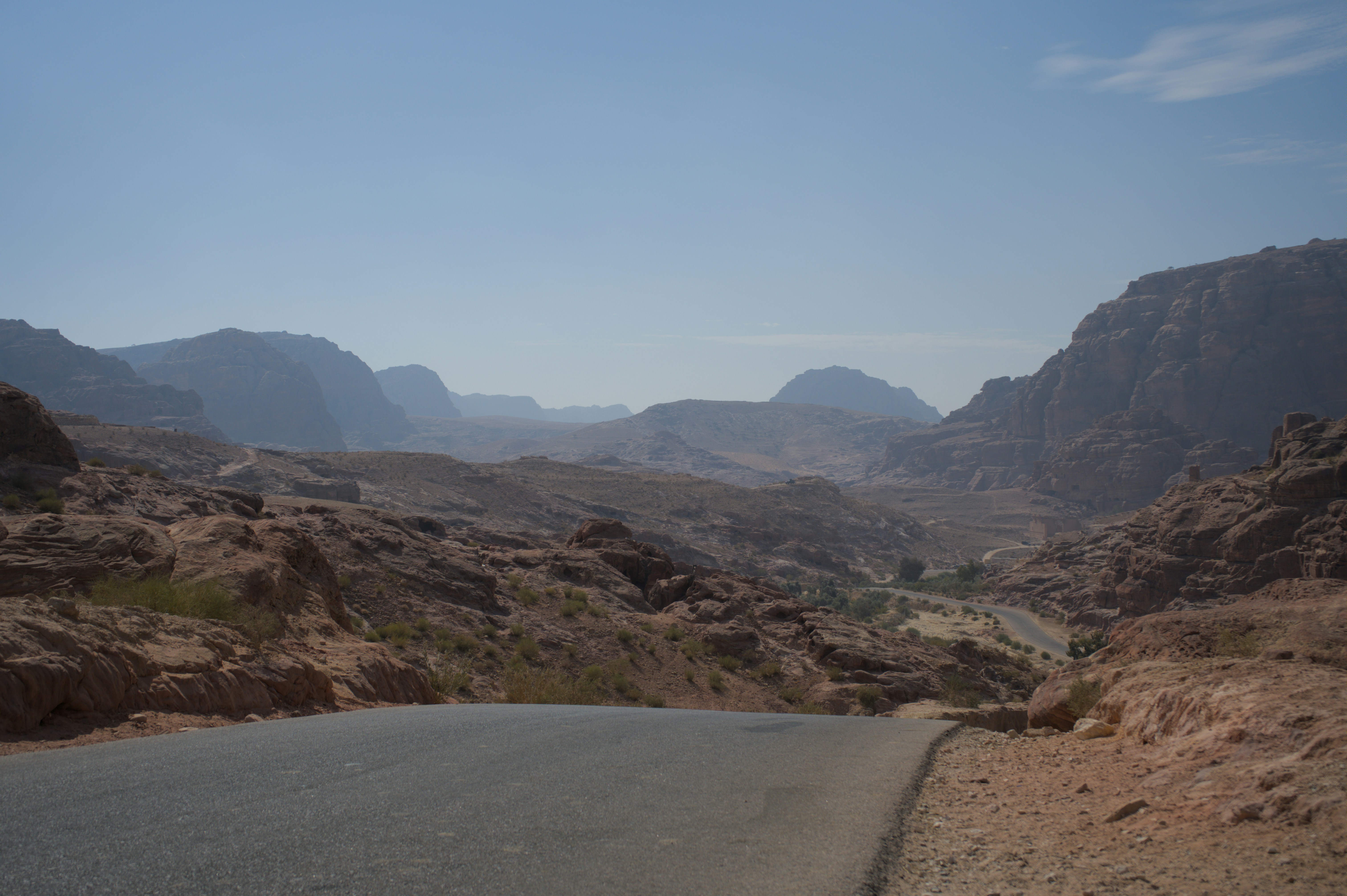 Photo by valentin_karisch