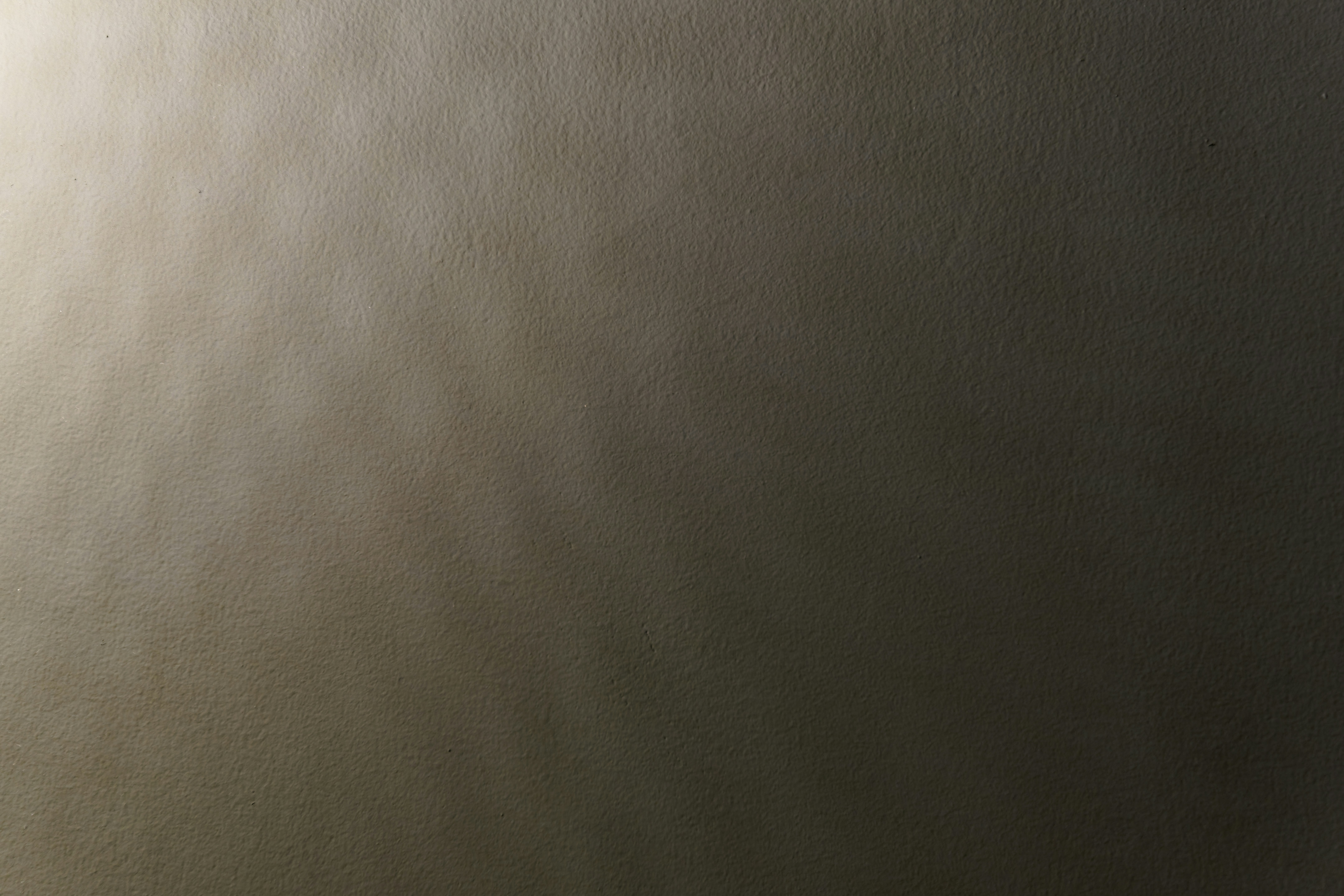 Soft gradient of light to dark brown