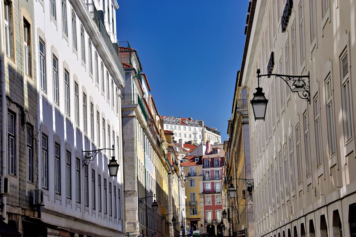 İspanya Affı Schengen'i Tehdit Ediyor: AB Koalisyonu Çağrısı