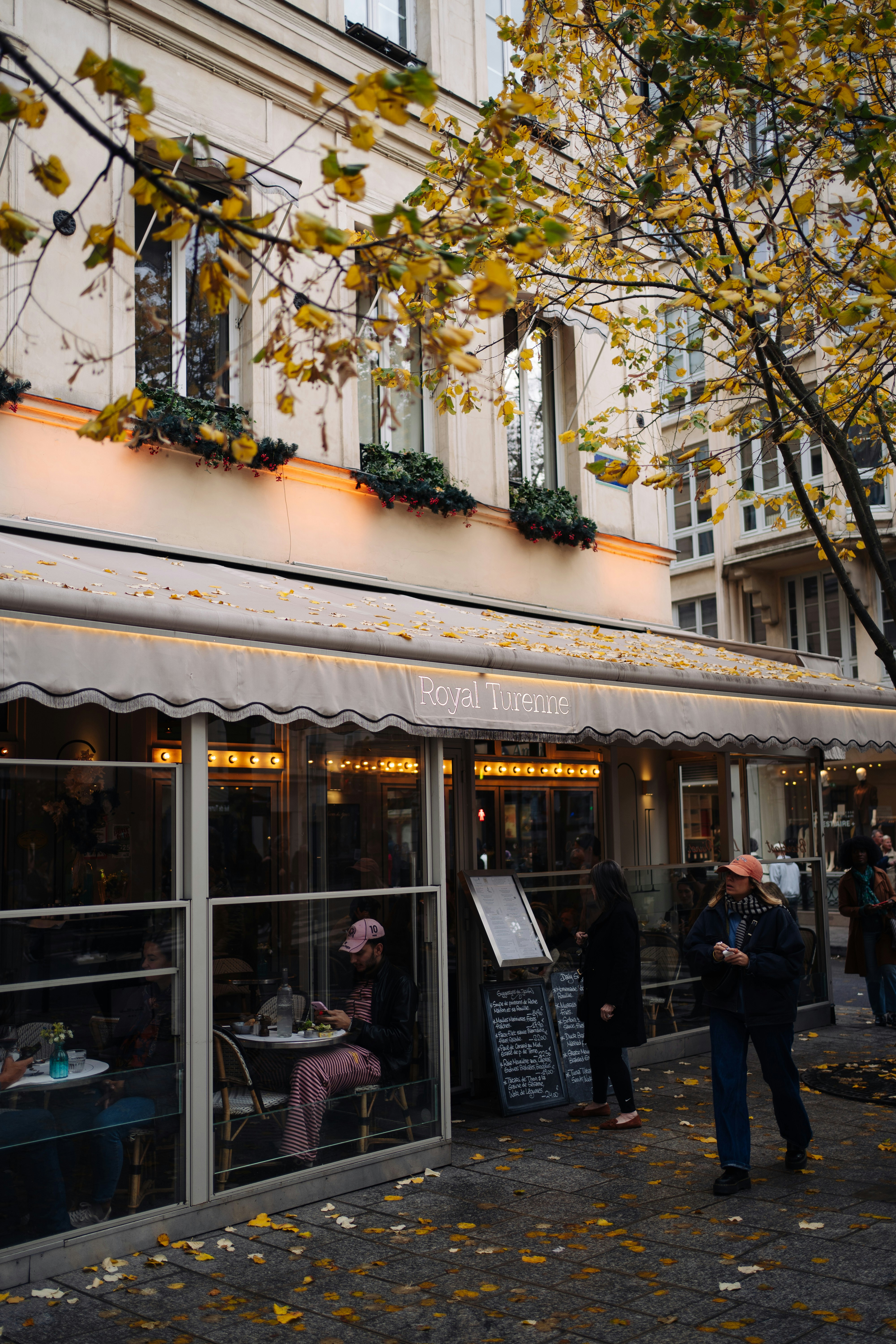 Photo by robert_lens