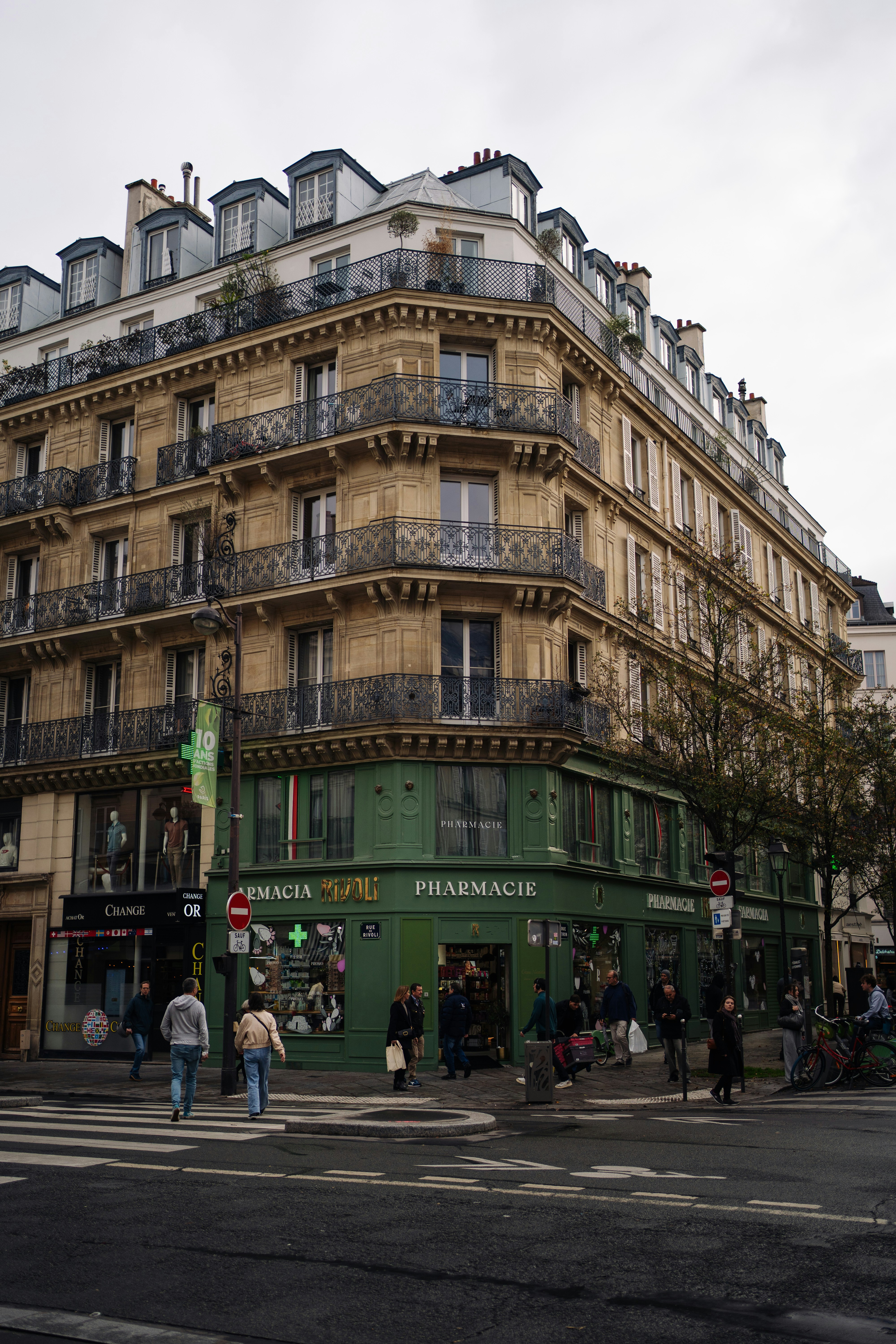 Photo by robert_lens