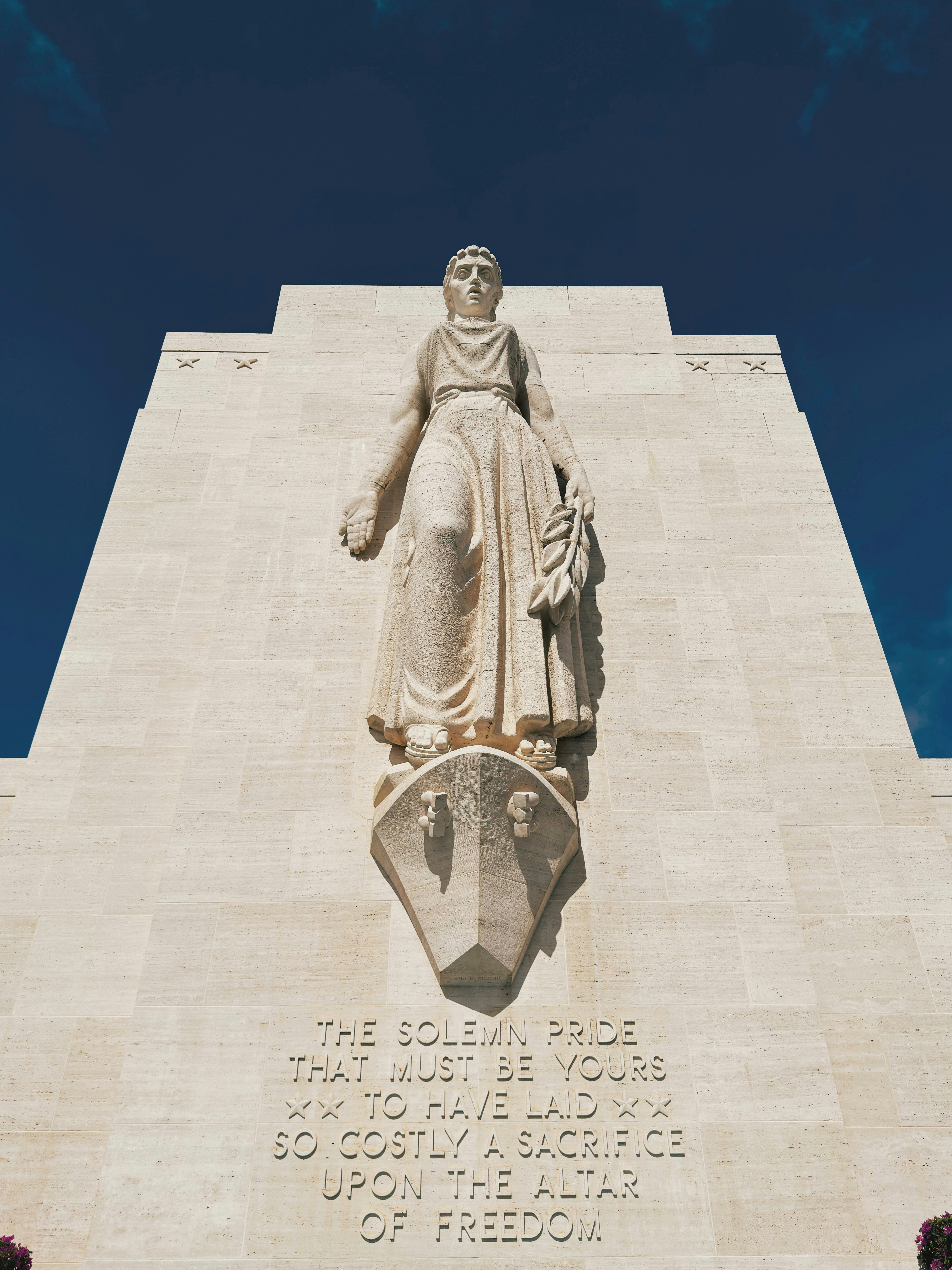 Remembrance, memorial, legacy, honor, ilustrasi artikel Keeping Their Light Alive: 5 Meaningful Ways to Honor Loved Ones Who Have Passed 4