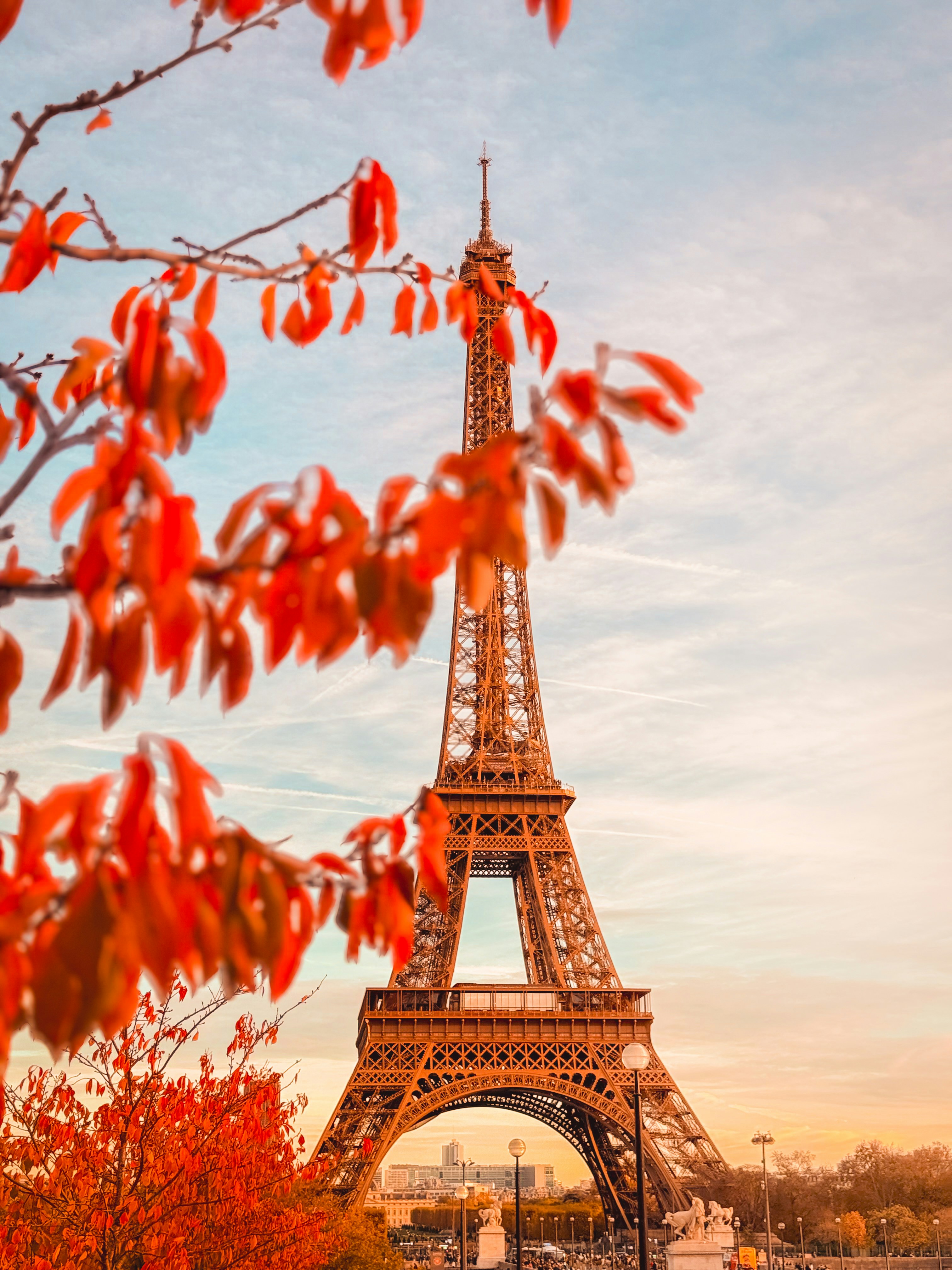 7 Budget Travel Itineraries That Teach First-Time Travelers How to Save