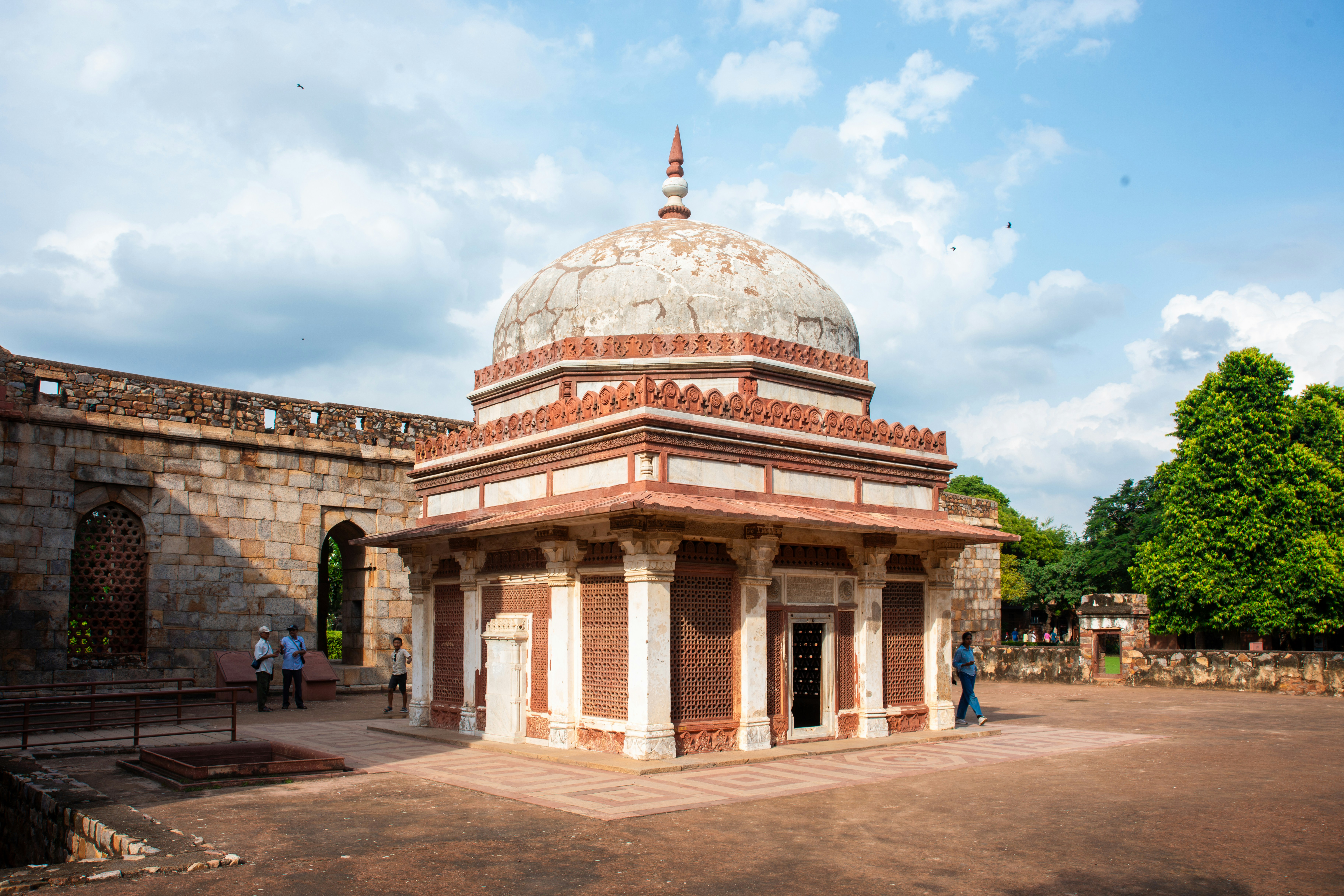 Photo by zoshuacolah