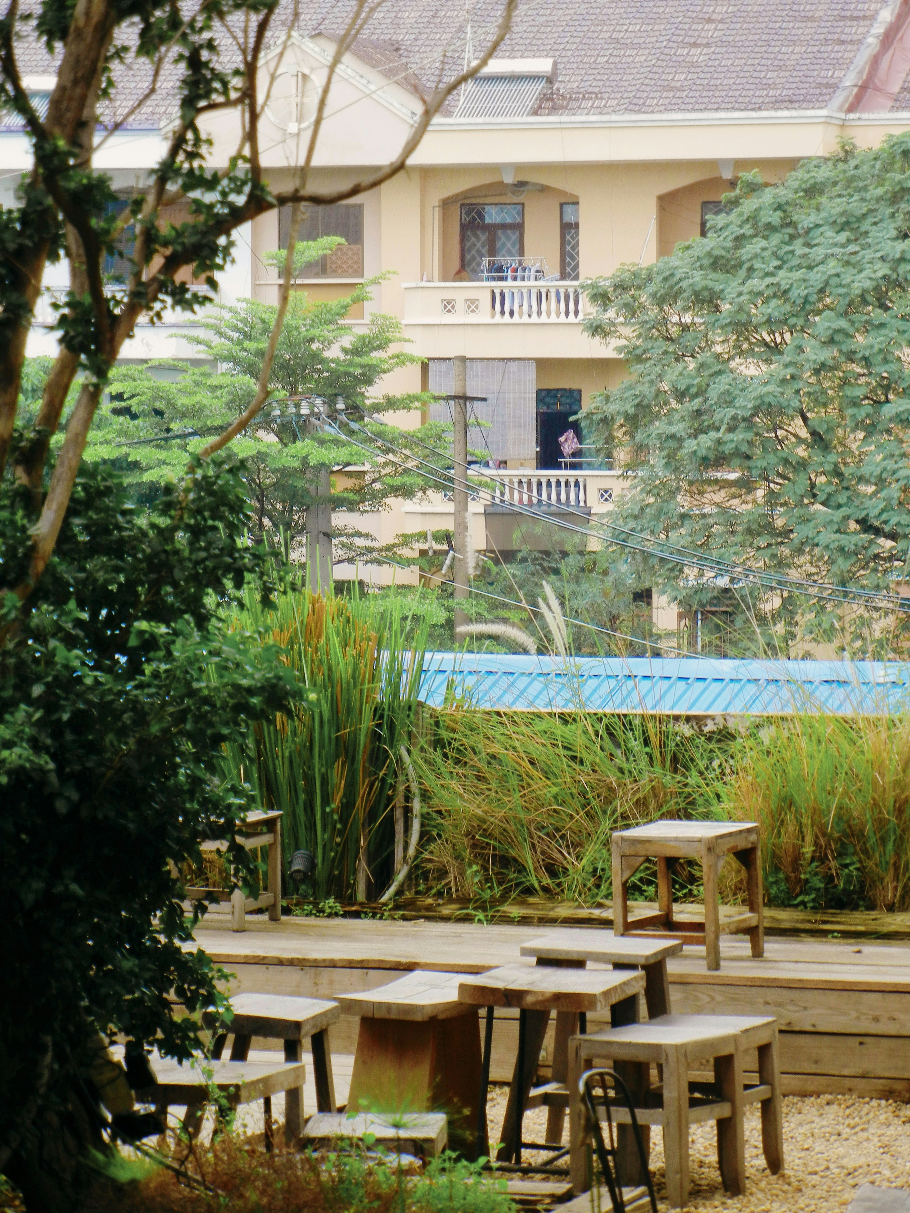 rustic outdoor patio, wallpaper, Farmhouse Patio Design: Creating Rustic Outdoor Spaces 3