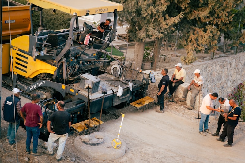 TA Express — Norwood, MO paving crew operating asphalt machinery