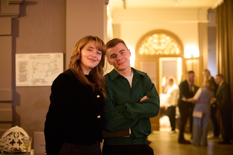 SDM chat group bringing people together