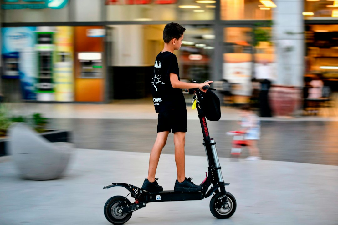folded scooter carrying