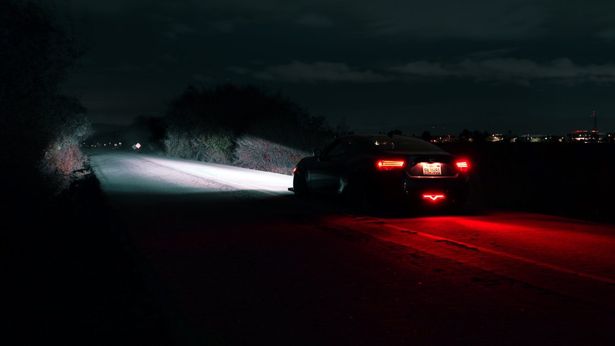 Чому ближнє світло різко стало тьмяним і як швидко діагностувати