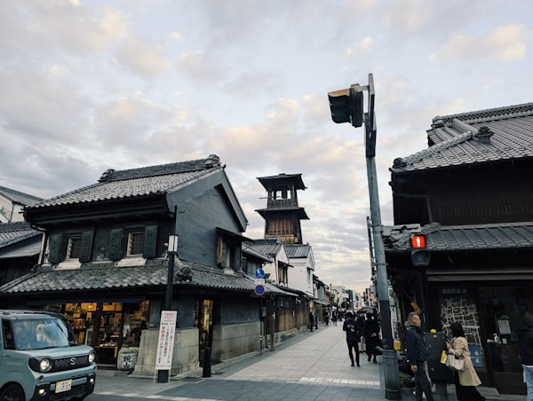 Local Sushi Bars along Edo-dori