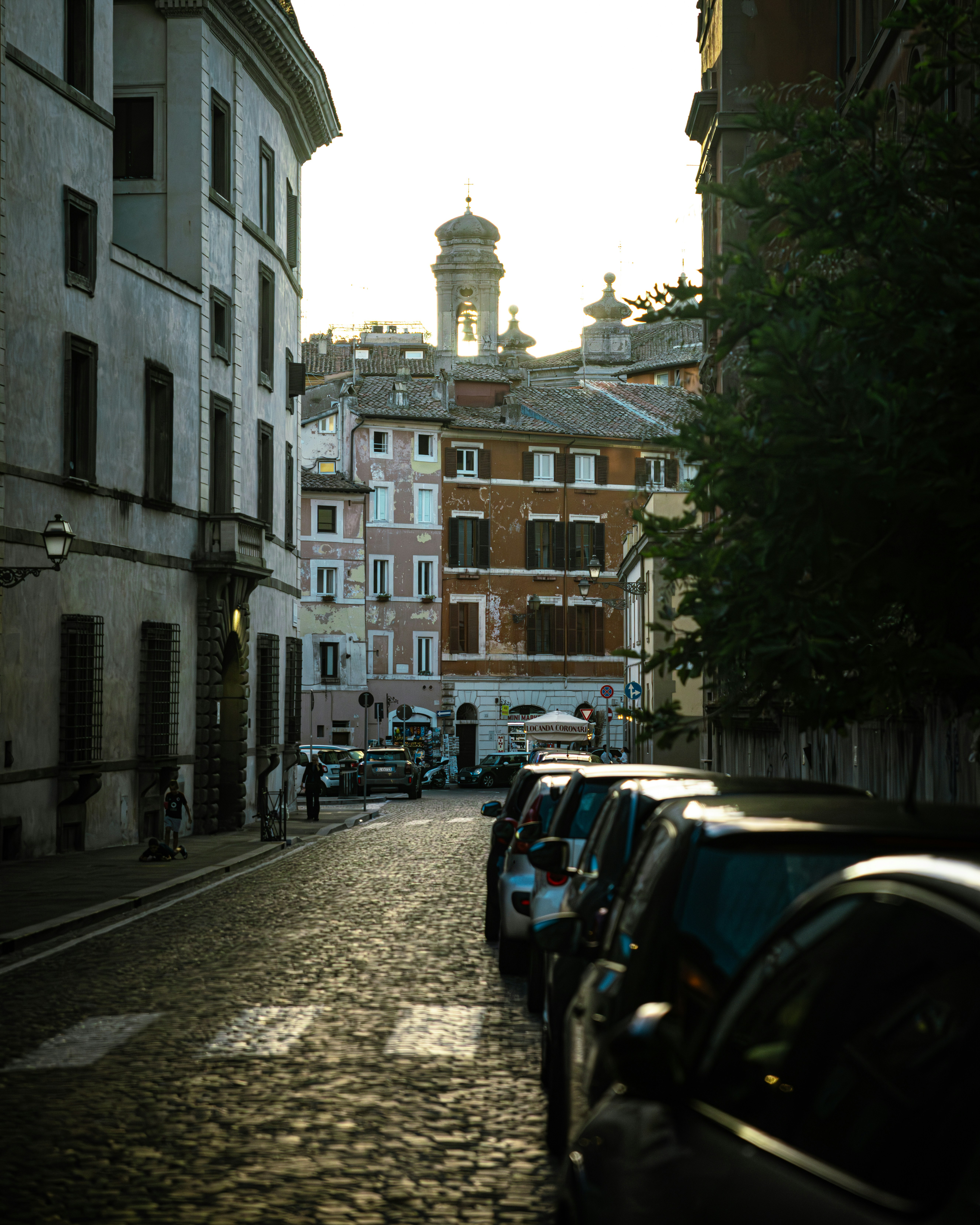 Photo by chalogallardo