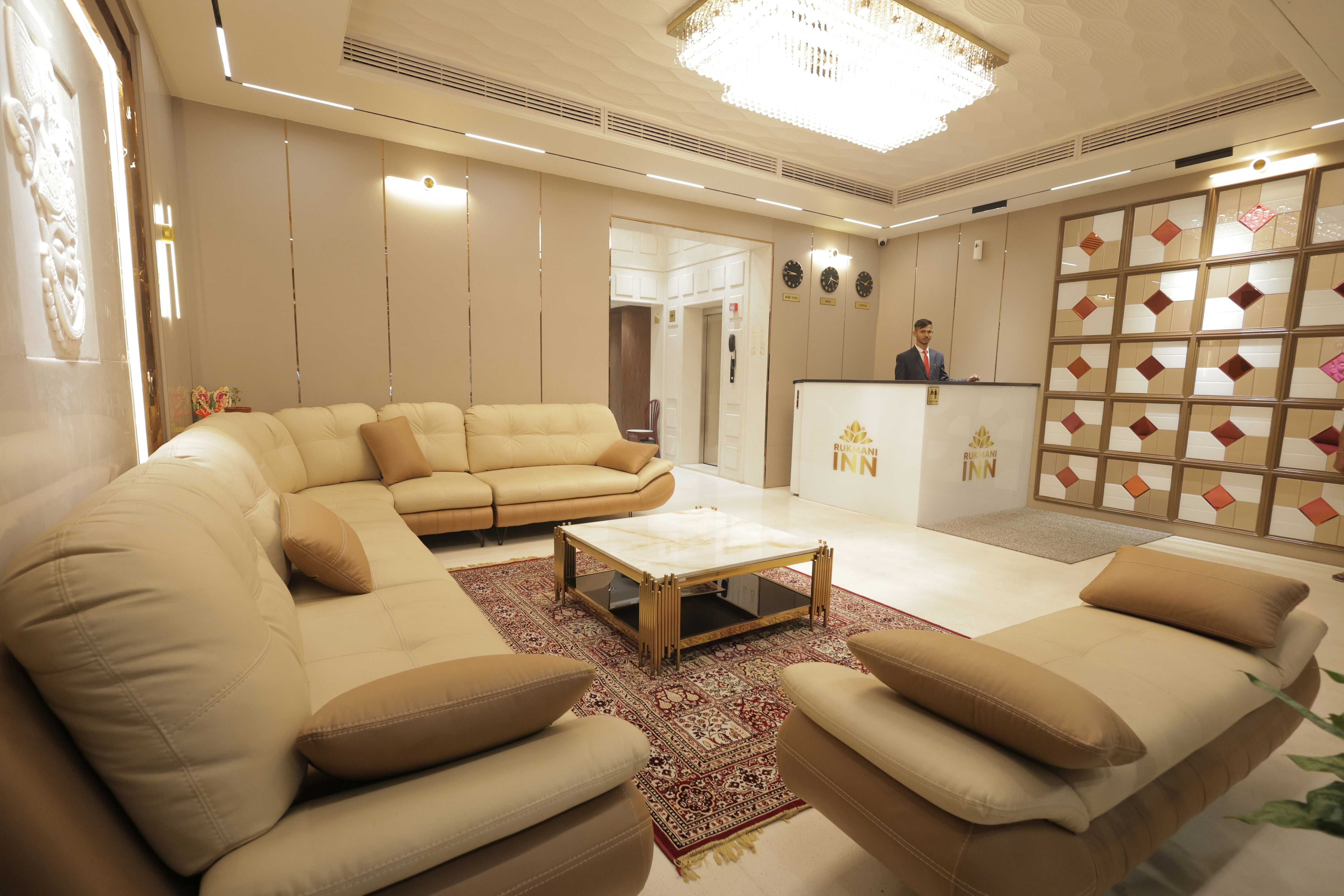 tạm ngưng bán phòng trên booking