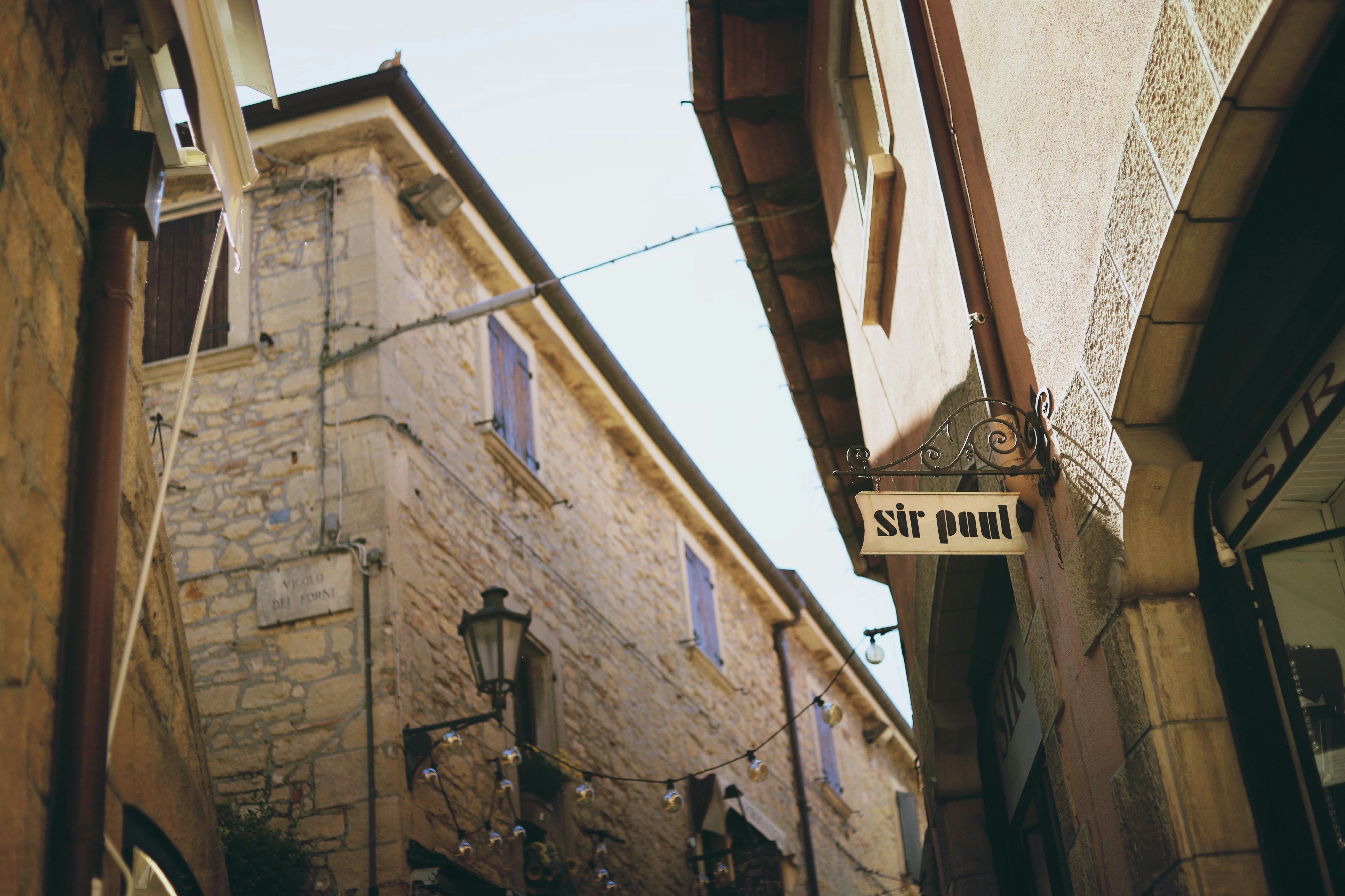 Photo by white_on_white