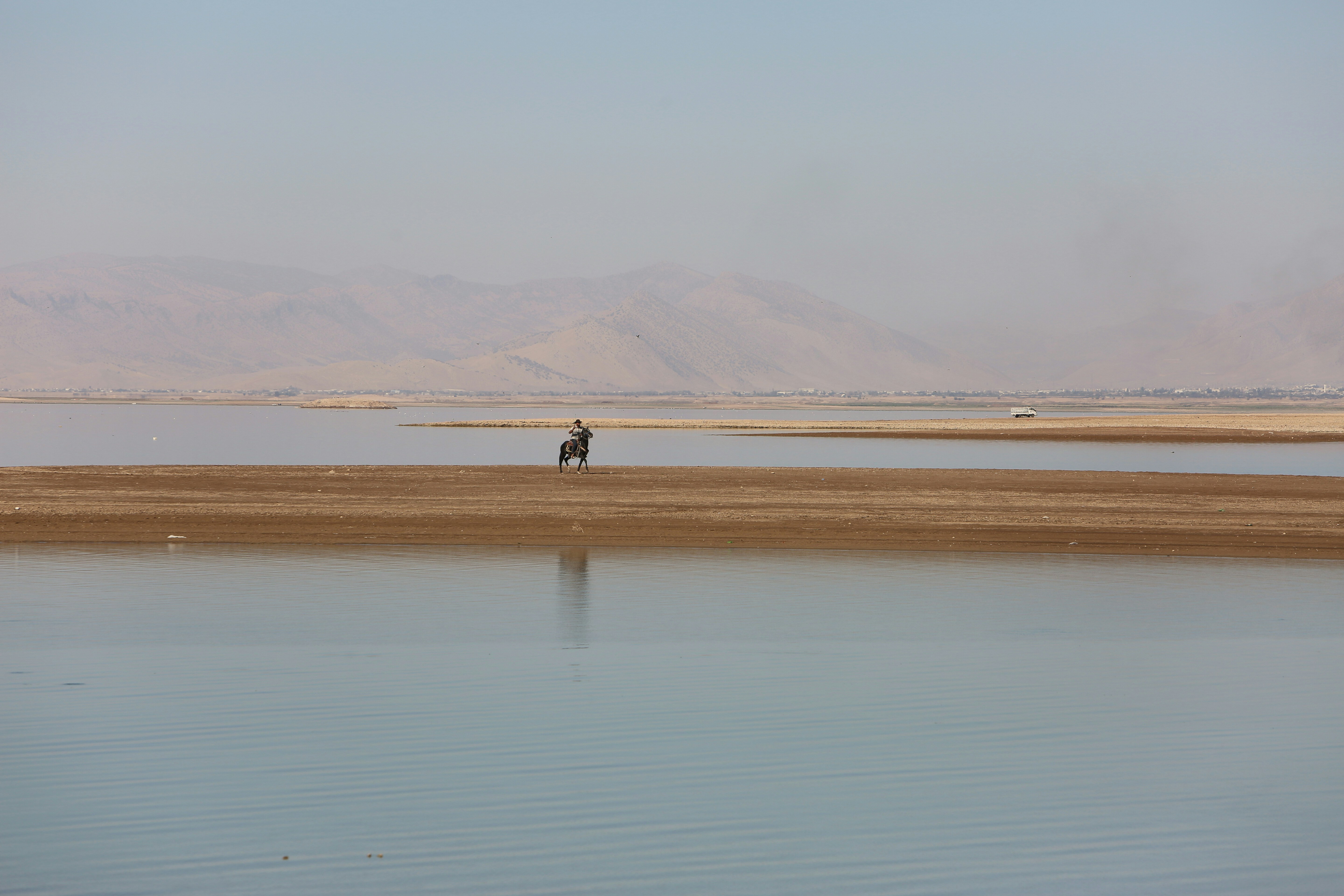 Photo by shirinkamal