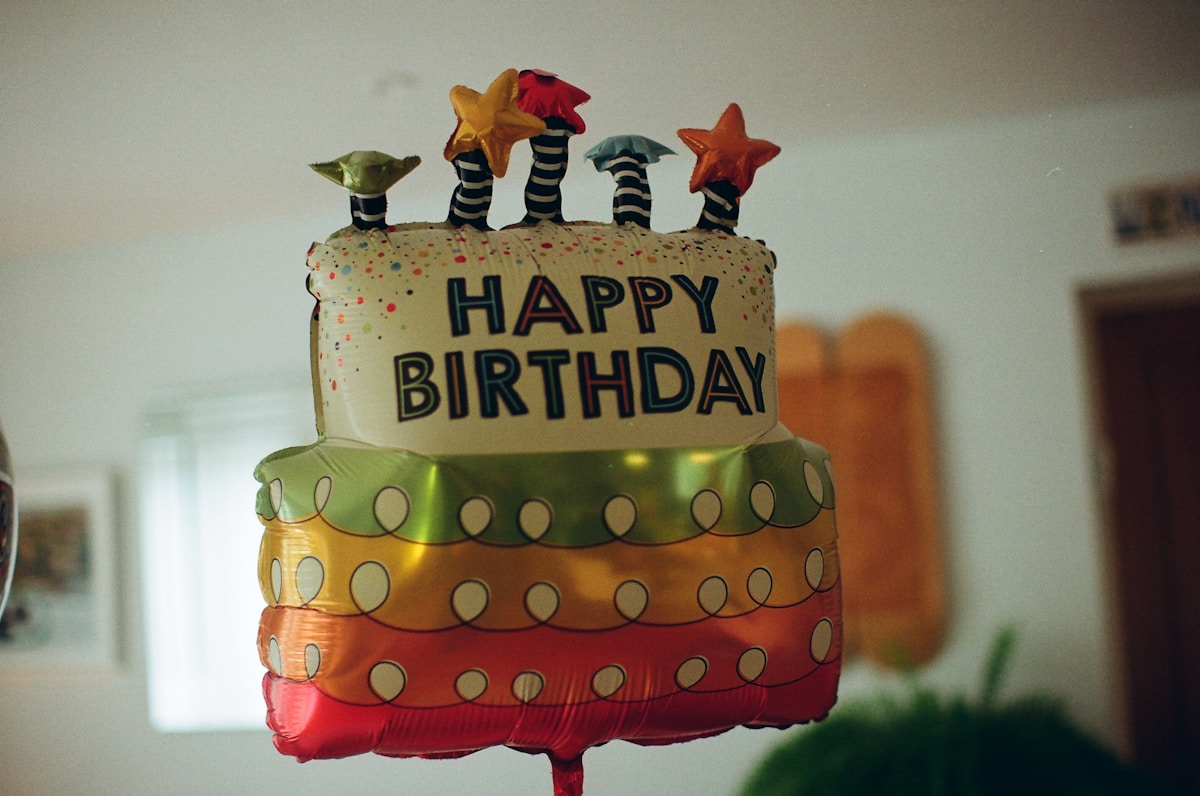 How Do You Create a Make Your Own Birthday Cake Tradition?