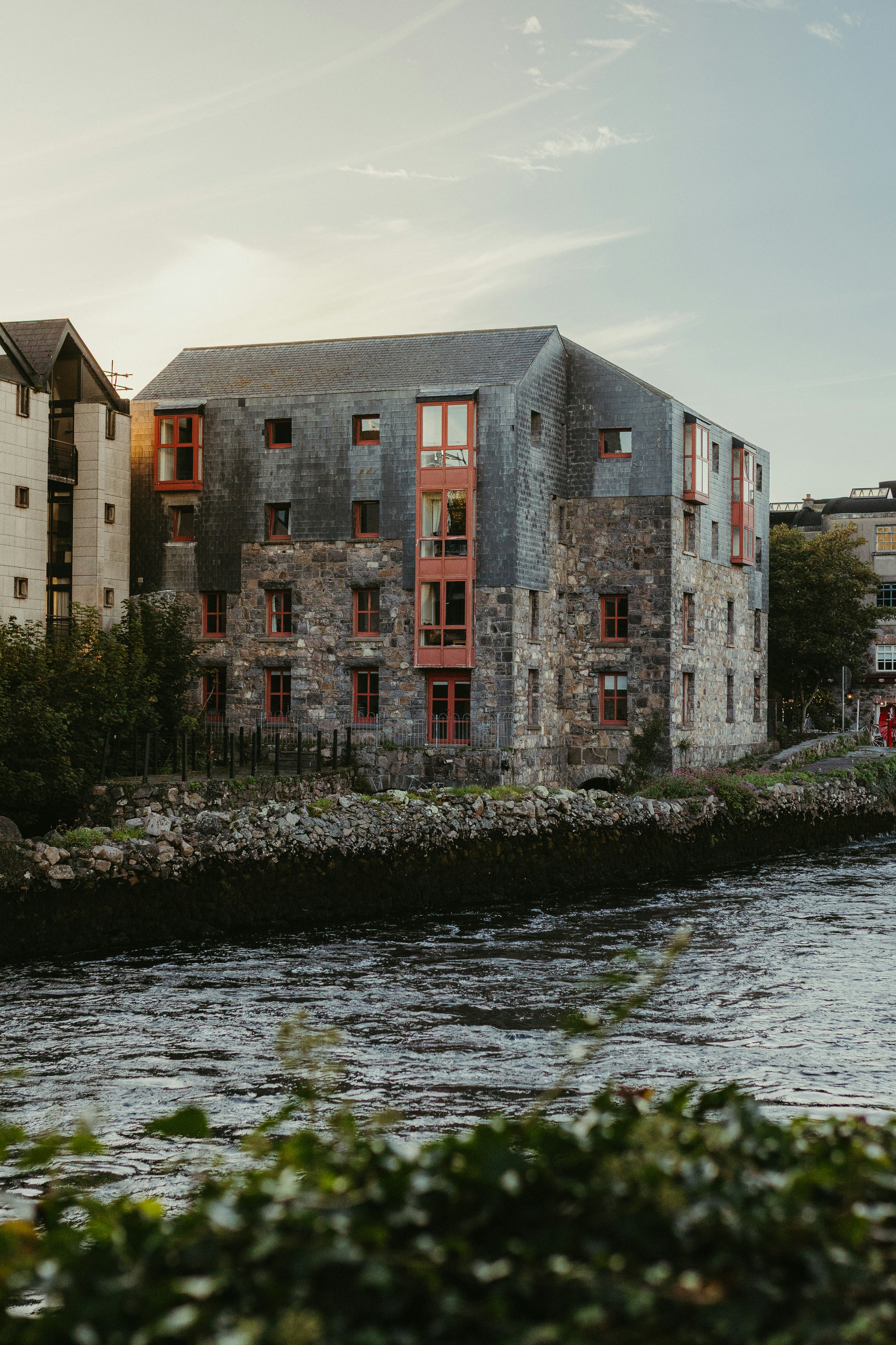 Photo by jonathanborba