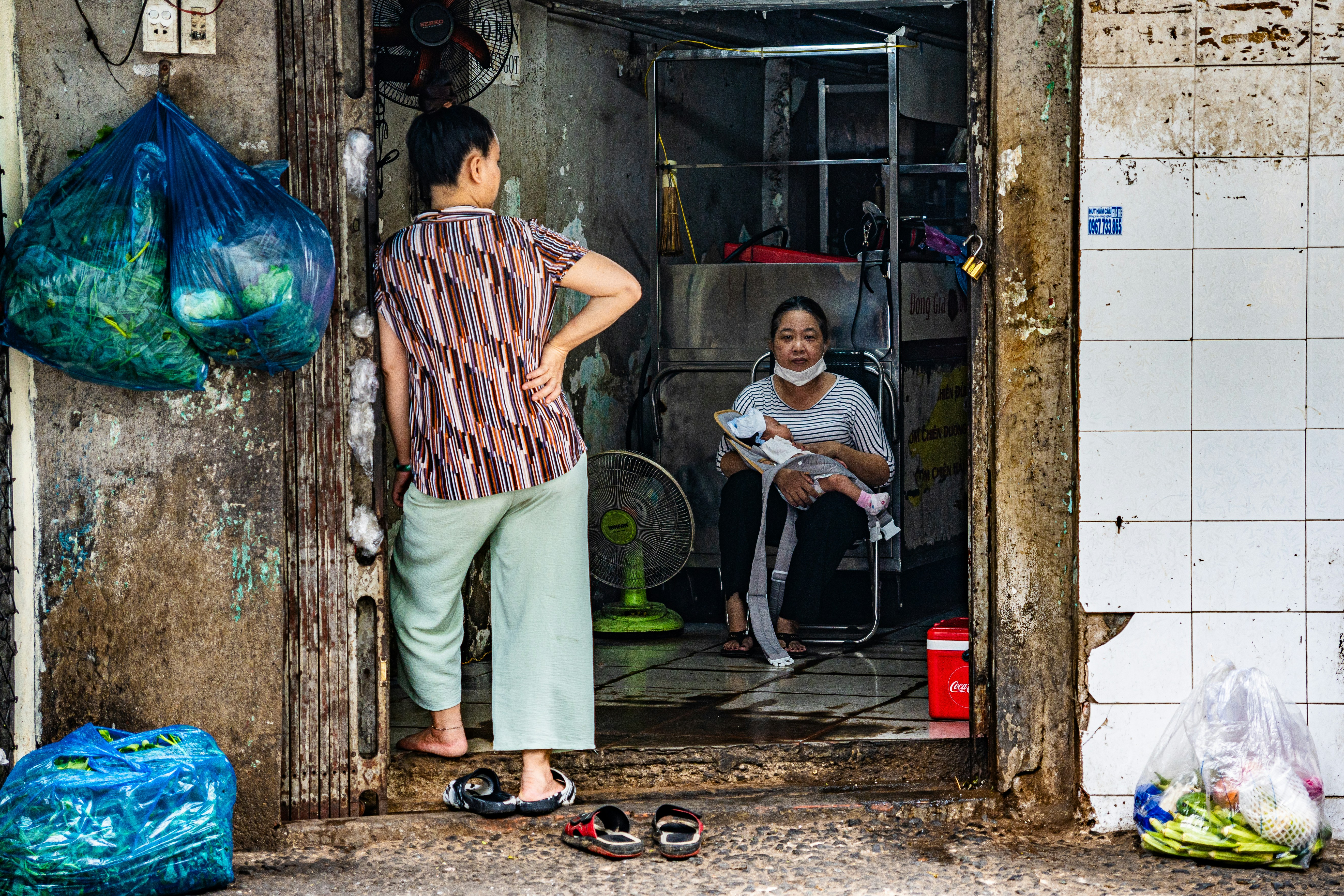 DJ vs. Ceremony: Finding the Right Vibe for Your Wedding Reception