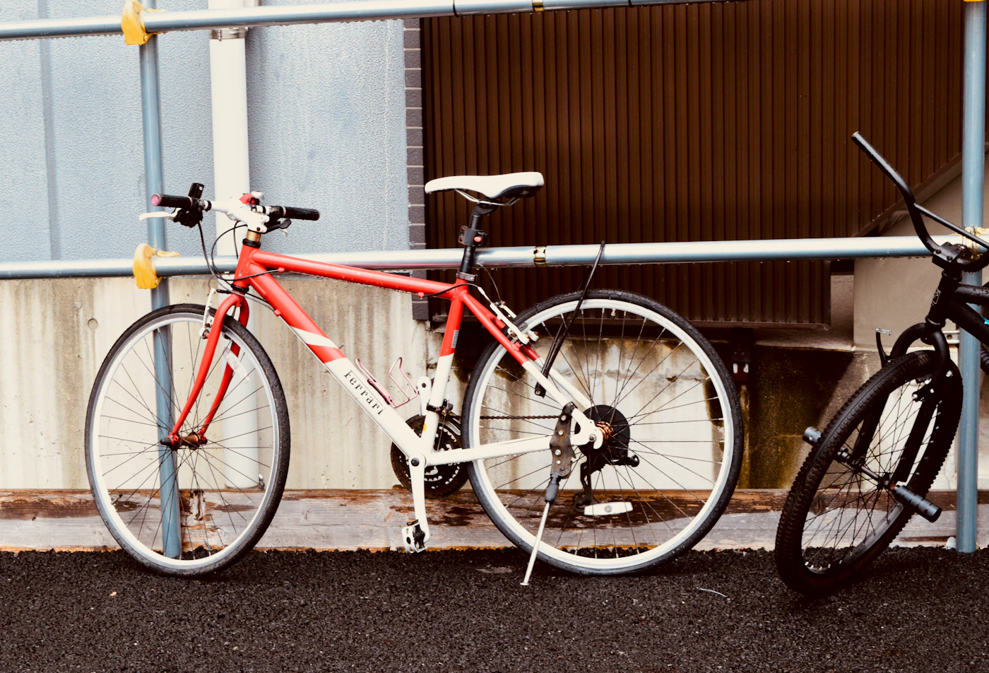 Specialized Sirrus hybrid bike (medium)