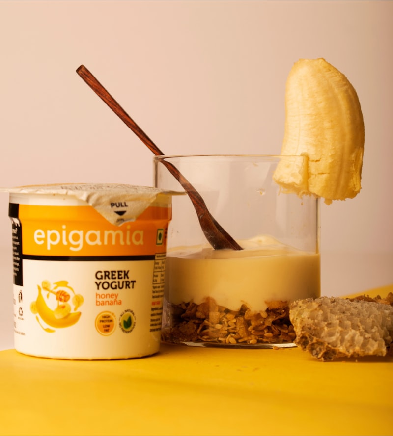 Greek yogurt with granola, banana, and honeycomb — a nutritious breakfast option for older adults