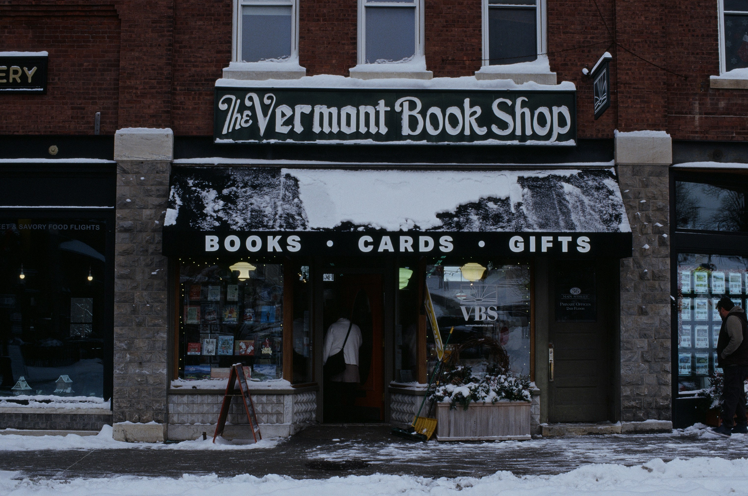 Nobody's Waiting by the Phone Anymore: The Quiet Revolution in American Publishing